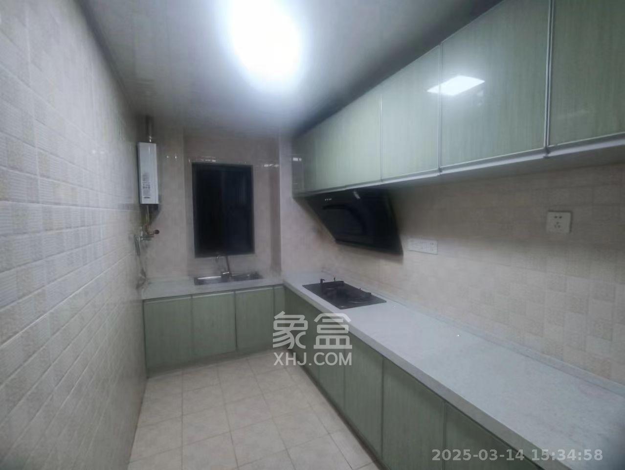 中建嘉和城  3室2厅2卫   2200.00元/月室内图