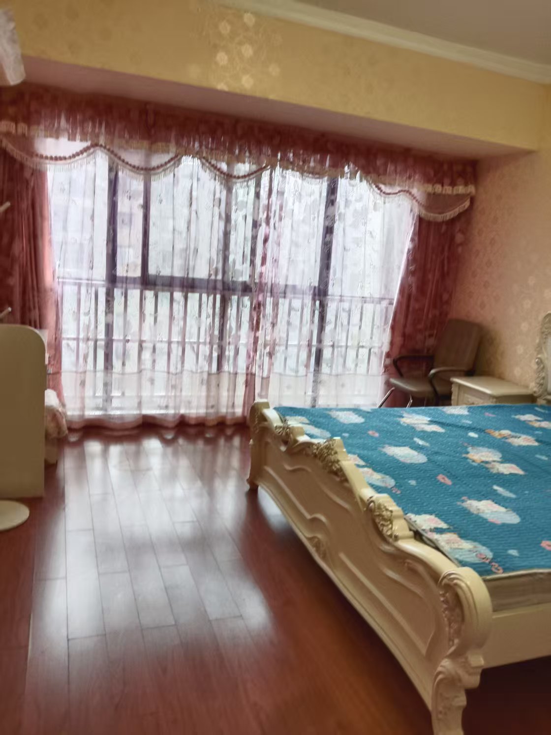 鑫成君泰 3室2厅2卫 2500.0元/月 鑫成君泰 3室2厅2卫 2500.0元/月室内图