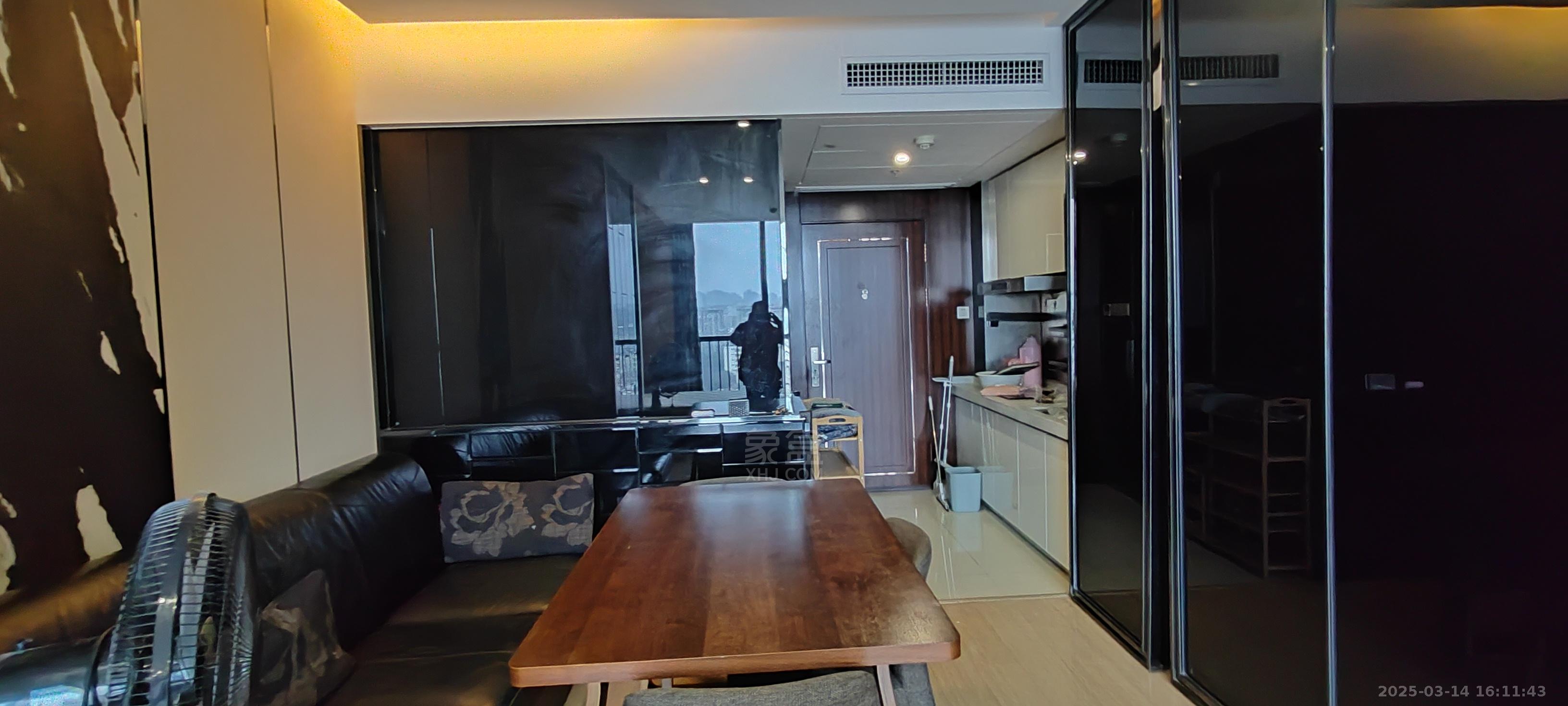 银天国际 1室1厅1卫 1300.0元/月 银天国际 1室1厅1卫 1300.0元/月室内图