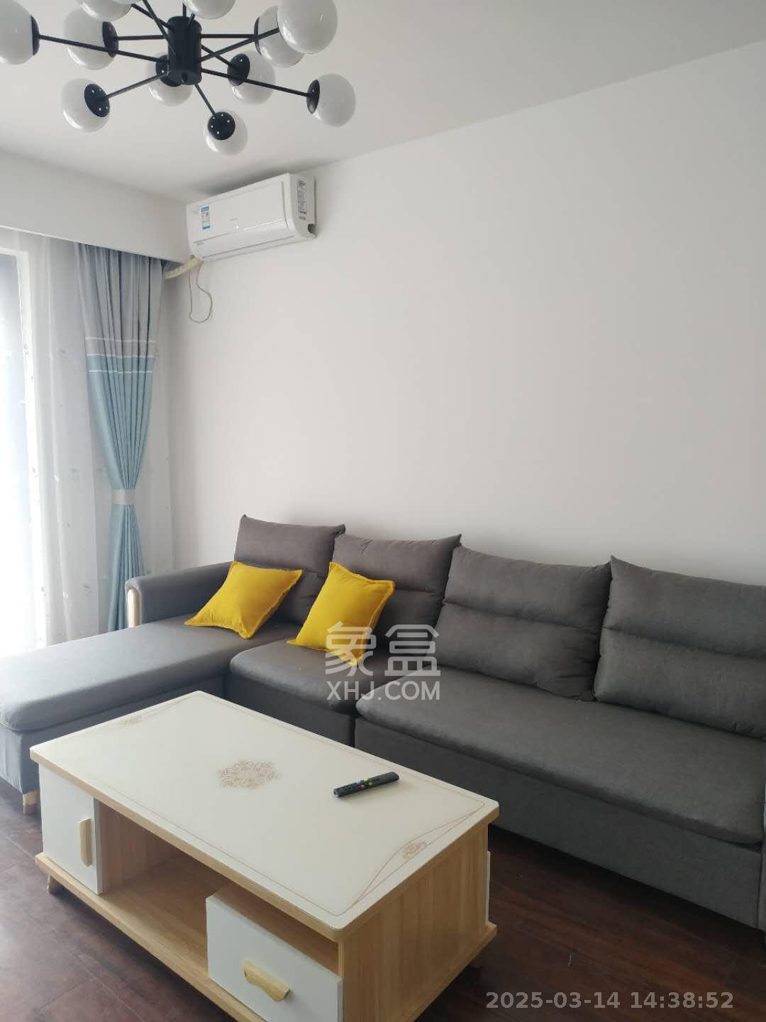 万科魅力之城观澜里 3室2厅2卫 2600.0元/月 万科魅力之城观澜里 3室2厅2卫 2600.0元/月室内图