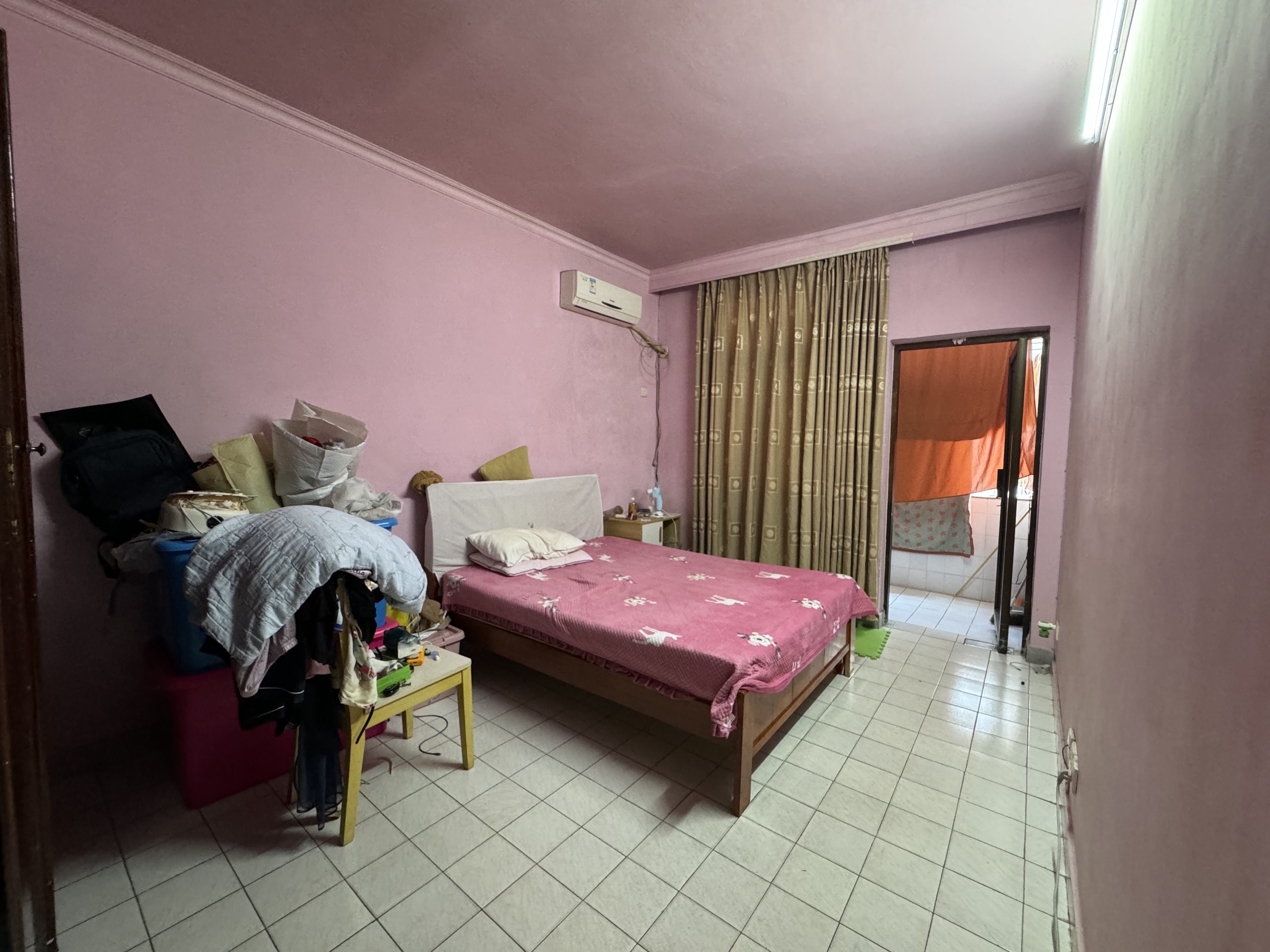 华龙公寓 2室2厅1卫 65.0万 华龙公寓 2室2厅1卫 65.0万客厅