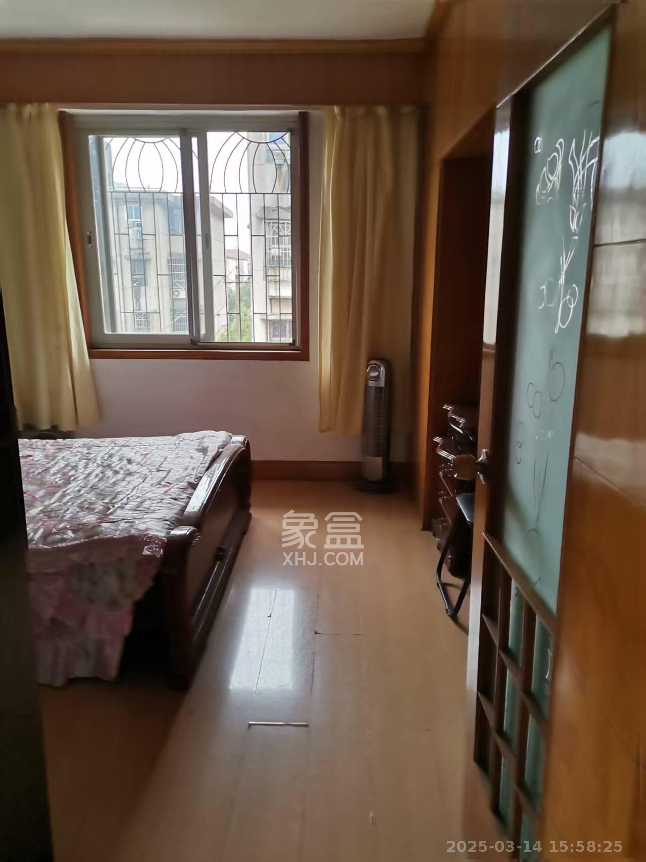 紫东苑(芙蓉区) 2室1厅1卫 1900.0元/月 紫东苑(芙蓉区) 2室1厅1卫 1900.0元/月室内图