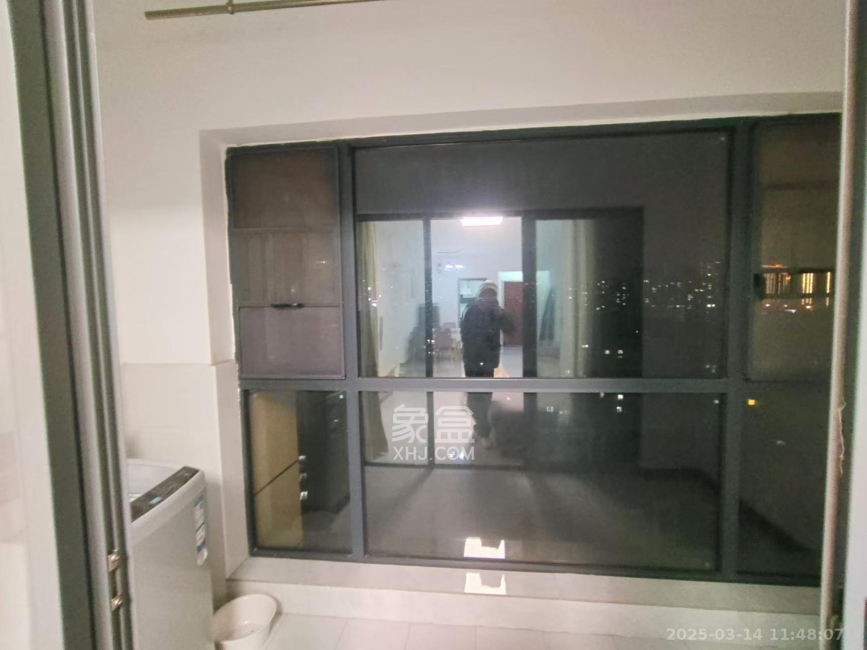 荣盛花语书苑  3室2厅0卫   2800.00元/月室内图