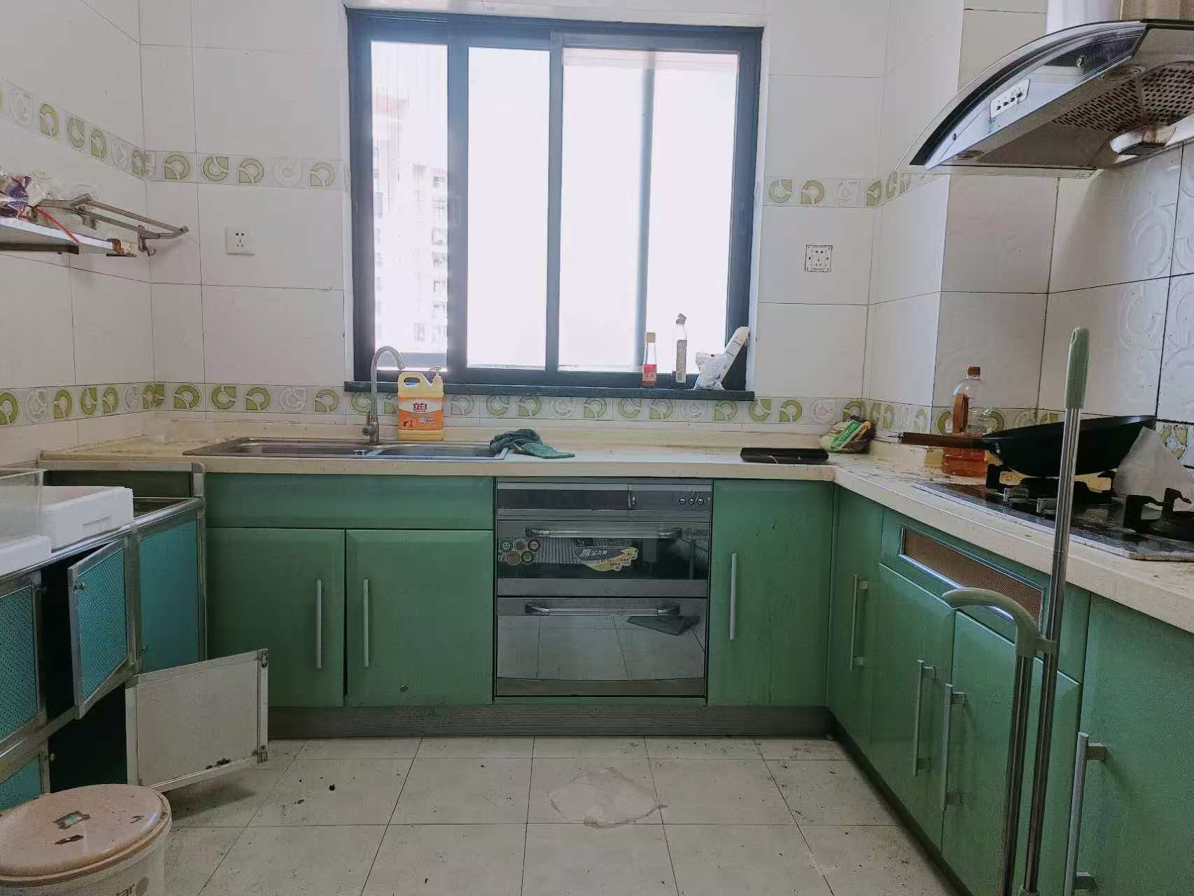 紫荆花园二区 3室2厅2卫 5000.0元/月 紫荆花园二区 3室2厅2卫 5000.0元/月室内图