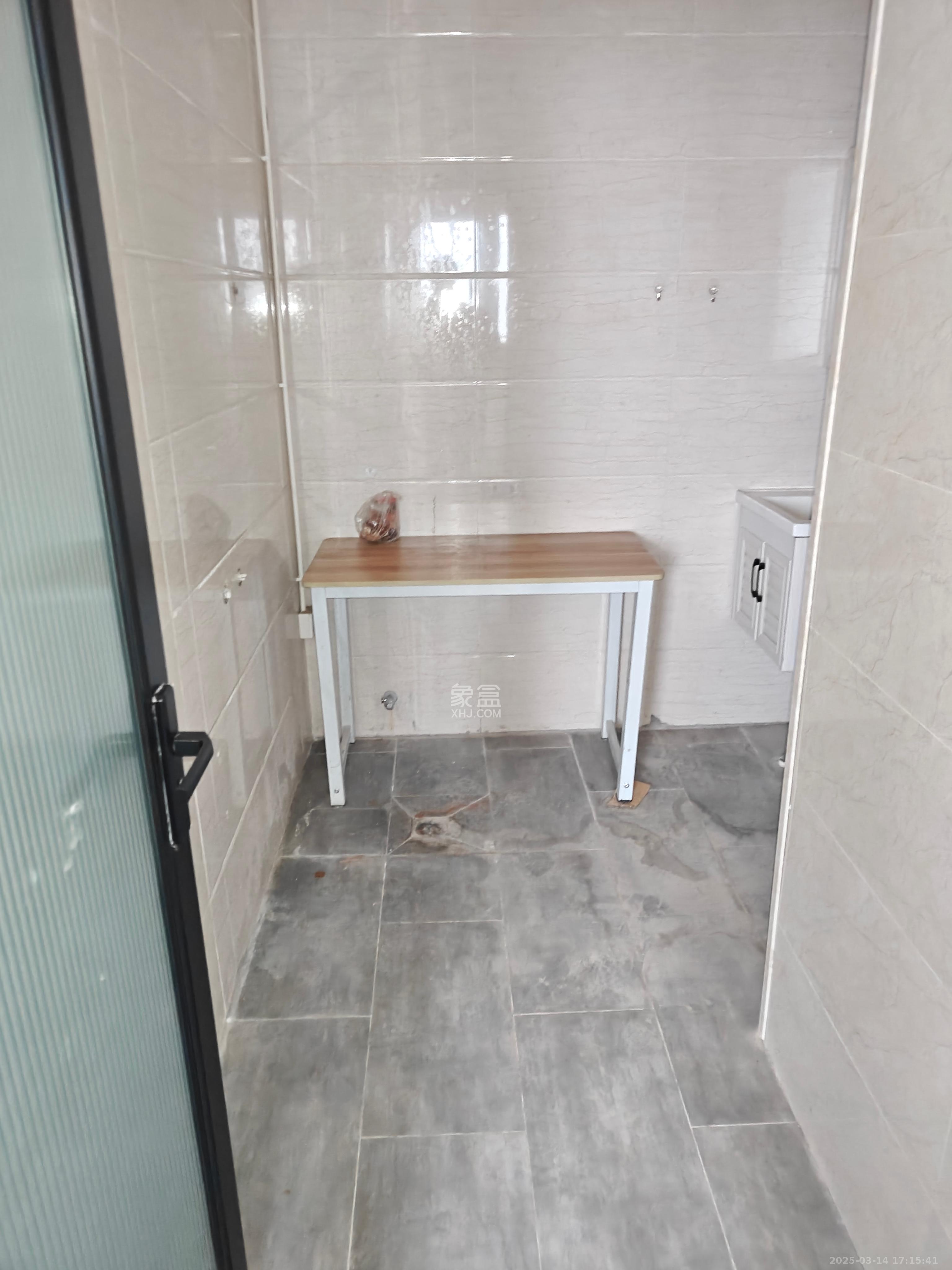 北辰三角洲B1E1区  4室2厅1卫    8000.0元/月 北辰三角洲B1E1区  4室2厅1卫    8000.0元/月室内图