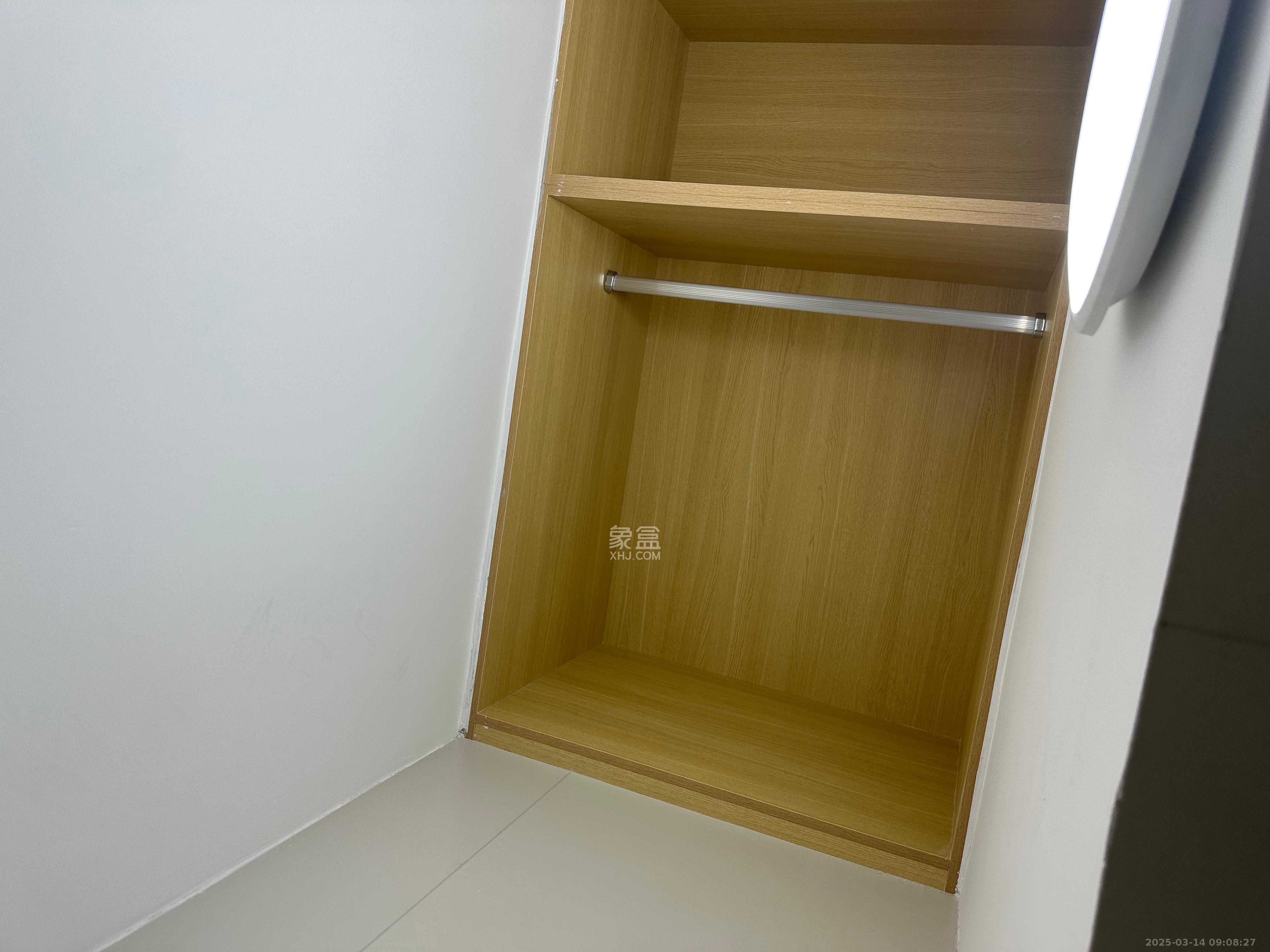 清控湖山雅居北区  1室1厅1卫   1330.00元/月室内图