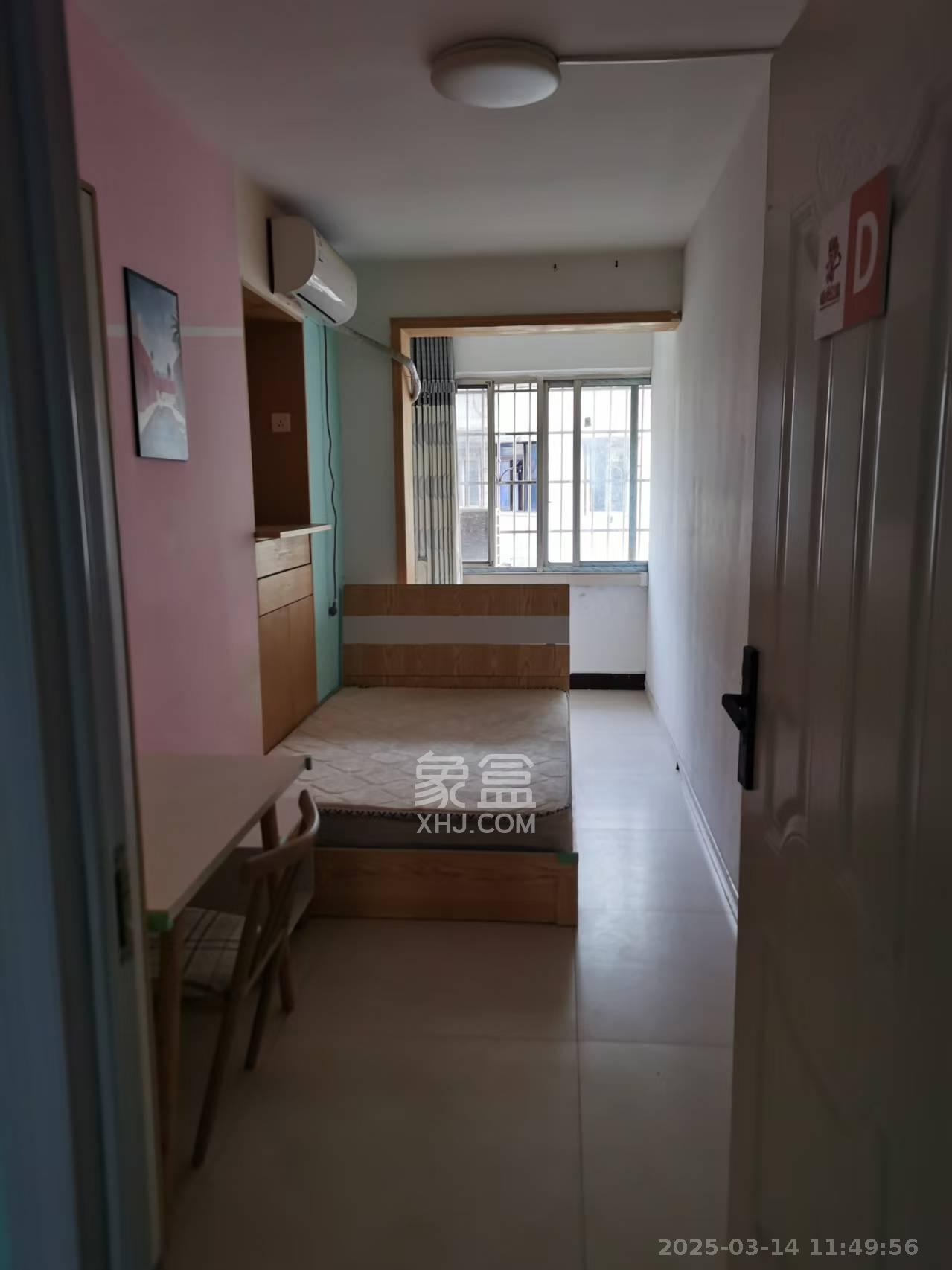 南苑花园 1室1厅1卫 600.0元/月 南苑花园 1室1厅1卫 600.0元/月室内图