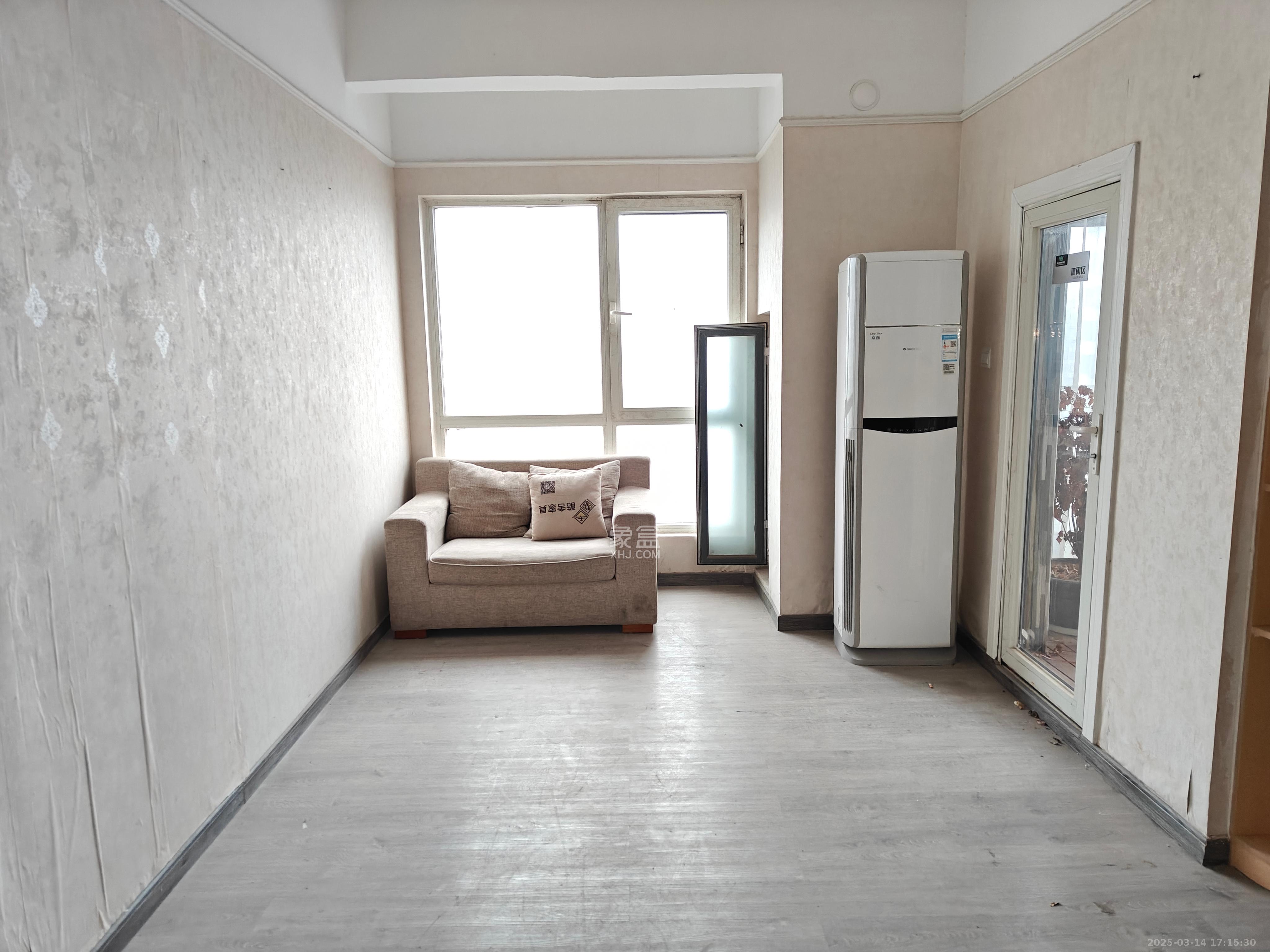 北辰三角洲B1E1区  4室2厅1卫    8000.0元/月 北辰三角洲B1E1区  4室2厅1卫    8000.0元/月室内图1