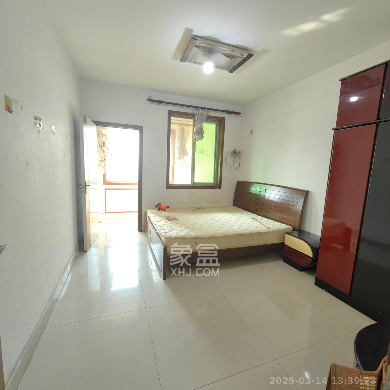 中南汽车世界 2室2厅1卫 1300.0元/月 中南汽车世界 2室2厅1卫 1300.0元/月室内图