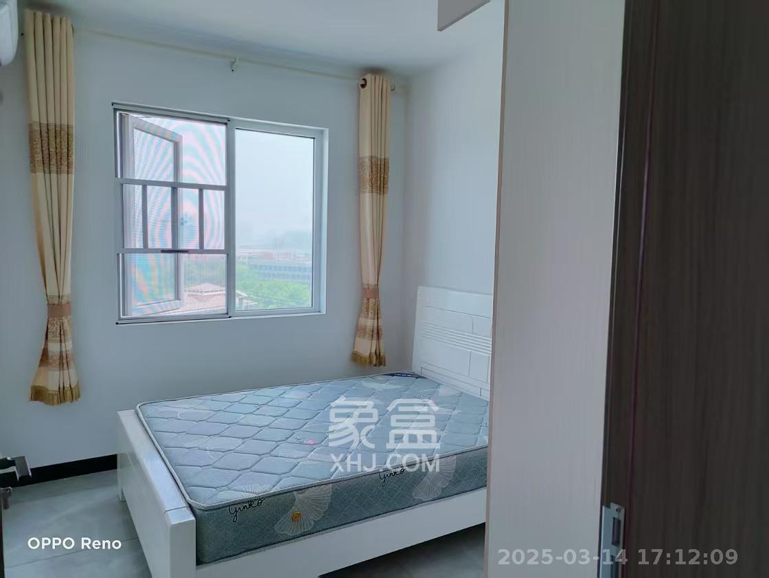 朝正美苑  3室2厅2卫   2800.00元/月