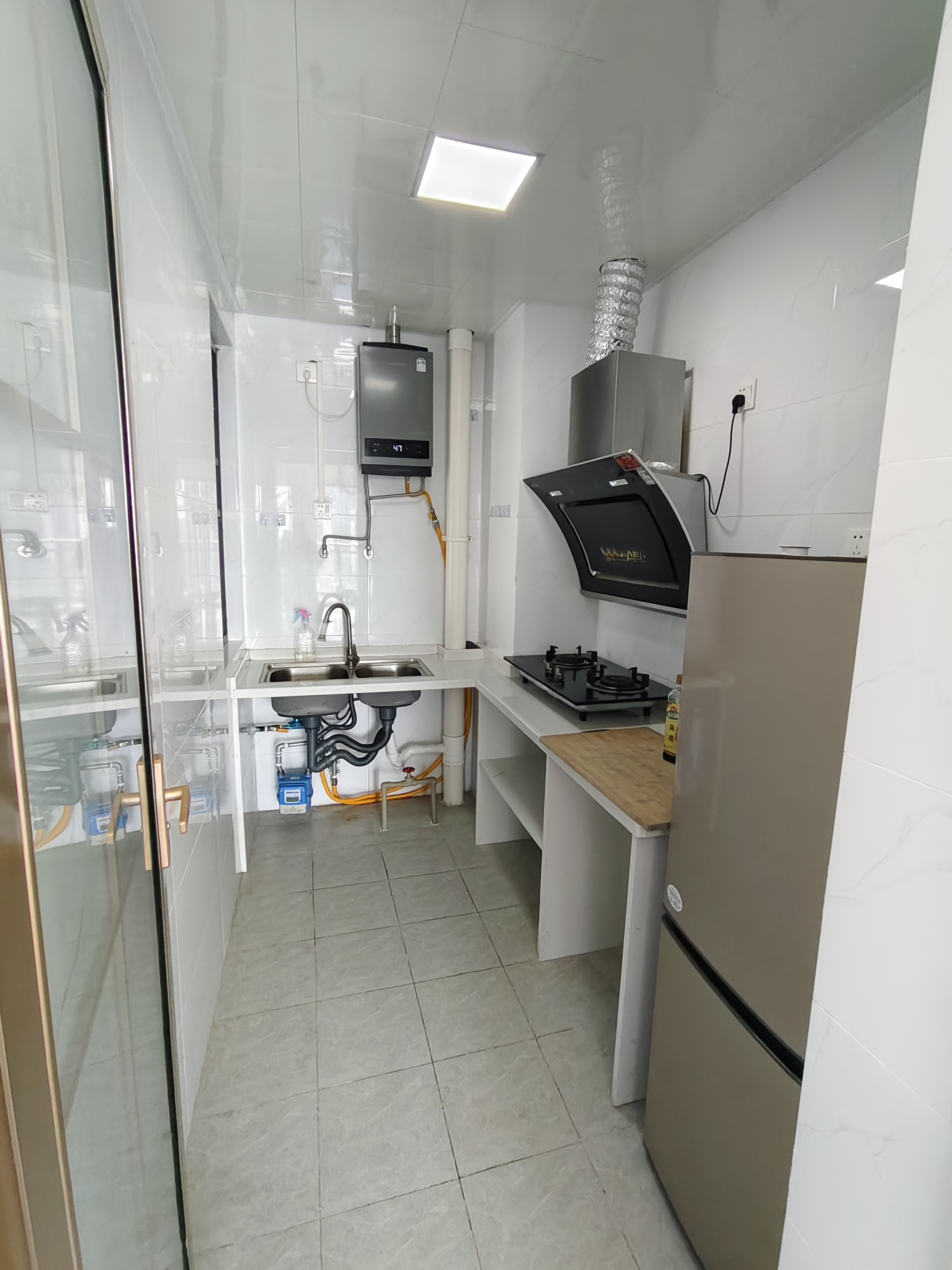 坡博家园四区 2室1厅1卫 2500.0元/月 坡博家园四区 2室1厅1卫 2500.0元/月室内图