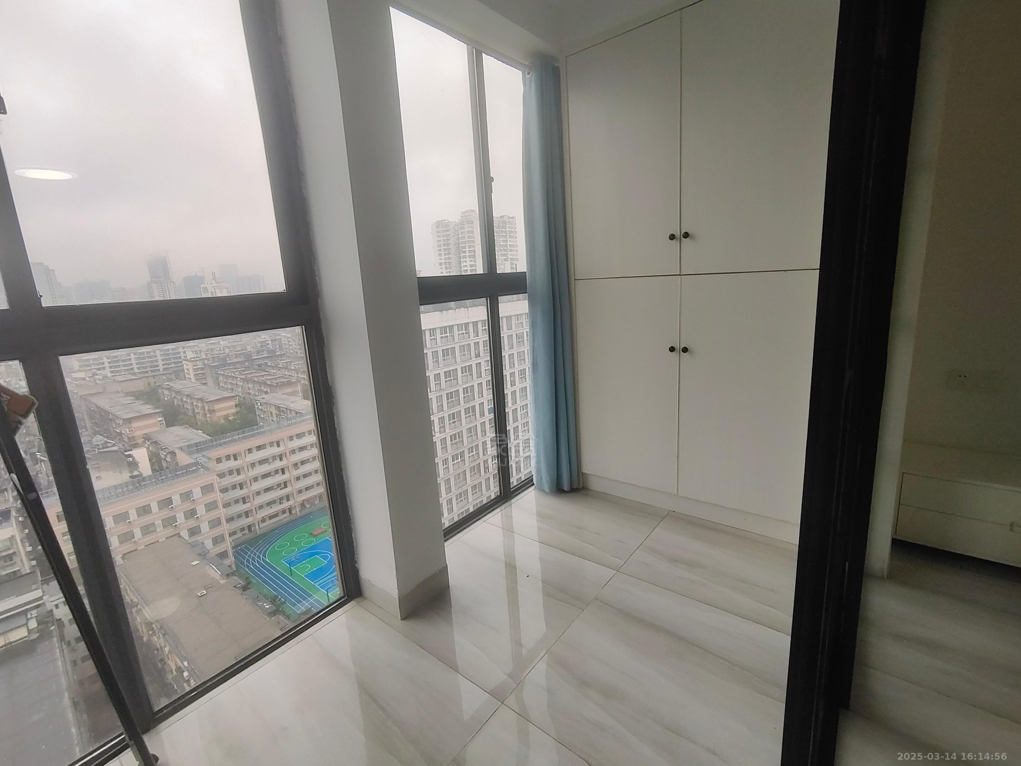 文化园三期 1室1厅1卫 1200.0元/月 文化园三期 1室1厅1卫 1200.0元/月室内图