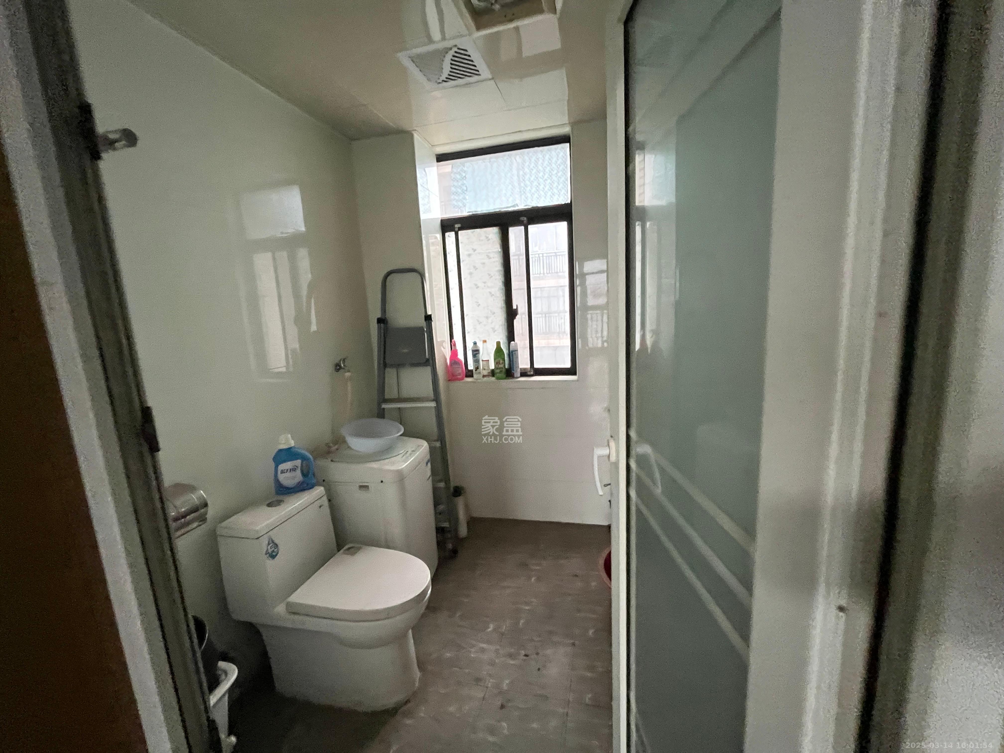 福邸雅苑 3室2厅2卫 3000.0元/月 福邸雅苑 3室2厅2卫 3000.0元/月室内图