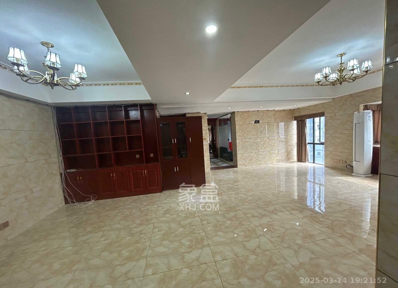 建安新商汇 4室1厅1卫 13800.0元/月 建安新商汇 4室1厅1卫 13800.0元/月室内图