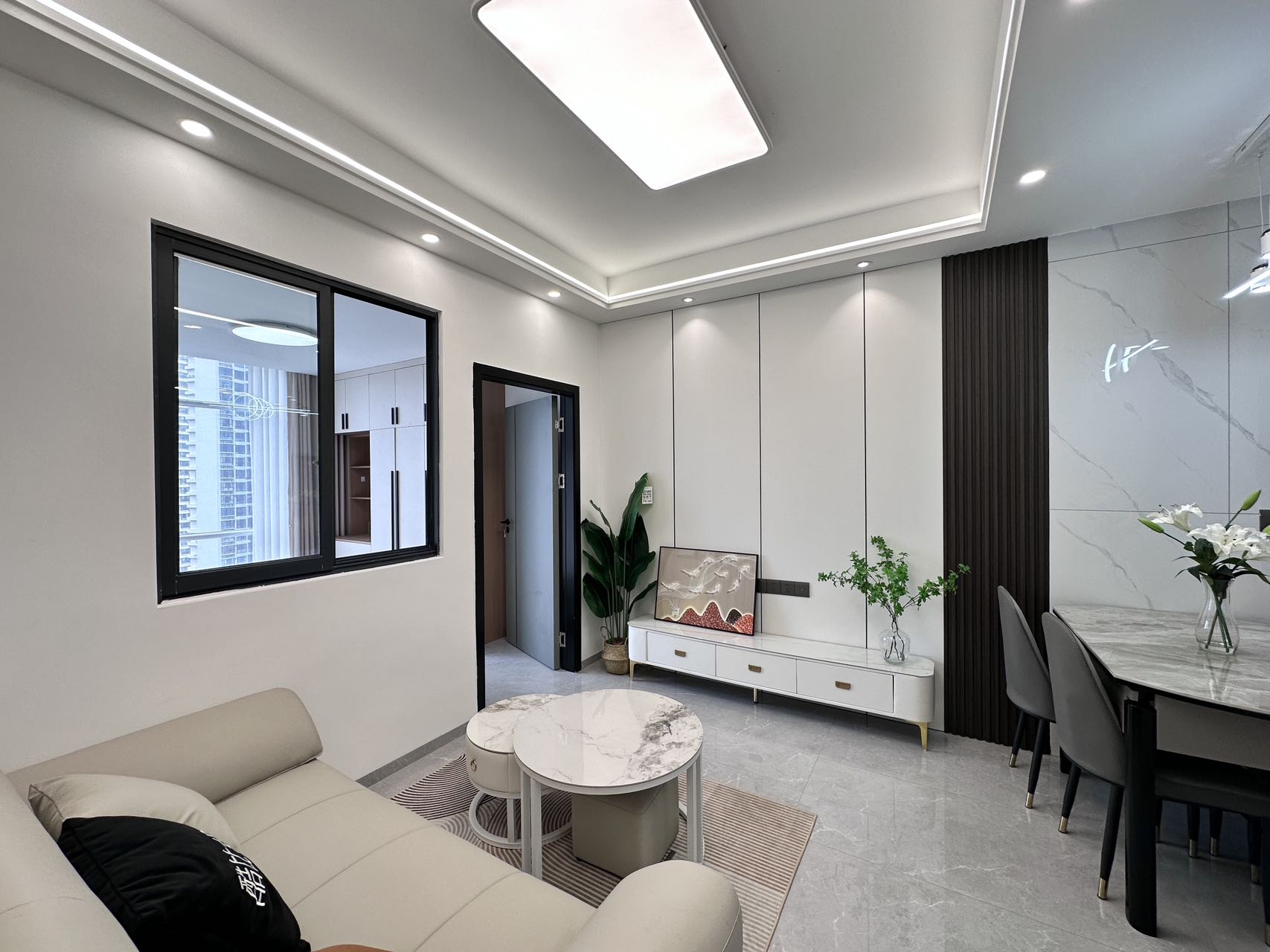 榭园 2室1厅1卫 78.0万 榭园 2室1厅1卫 78.0万客厅