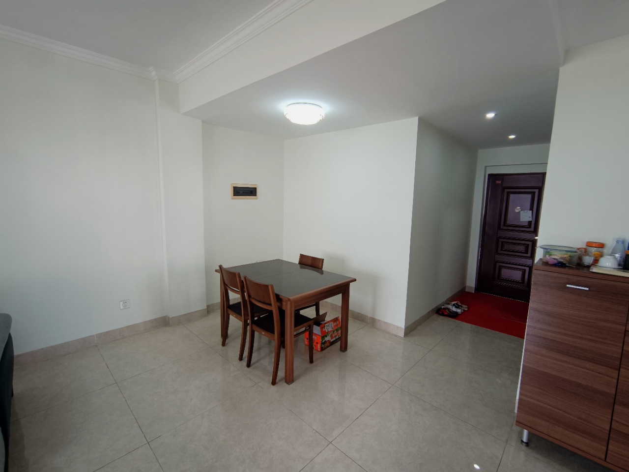 家顺花园 2室2厅1卫 123.0万 家顺花园 2室2厅1卫 123.0万室内图