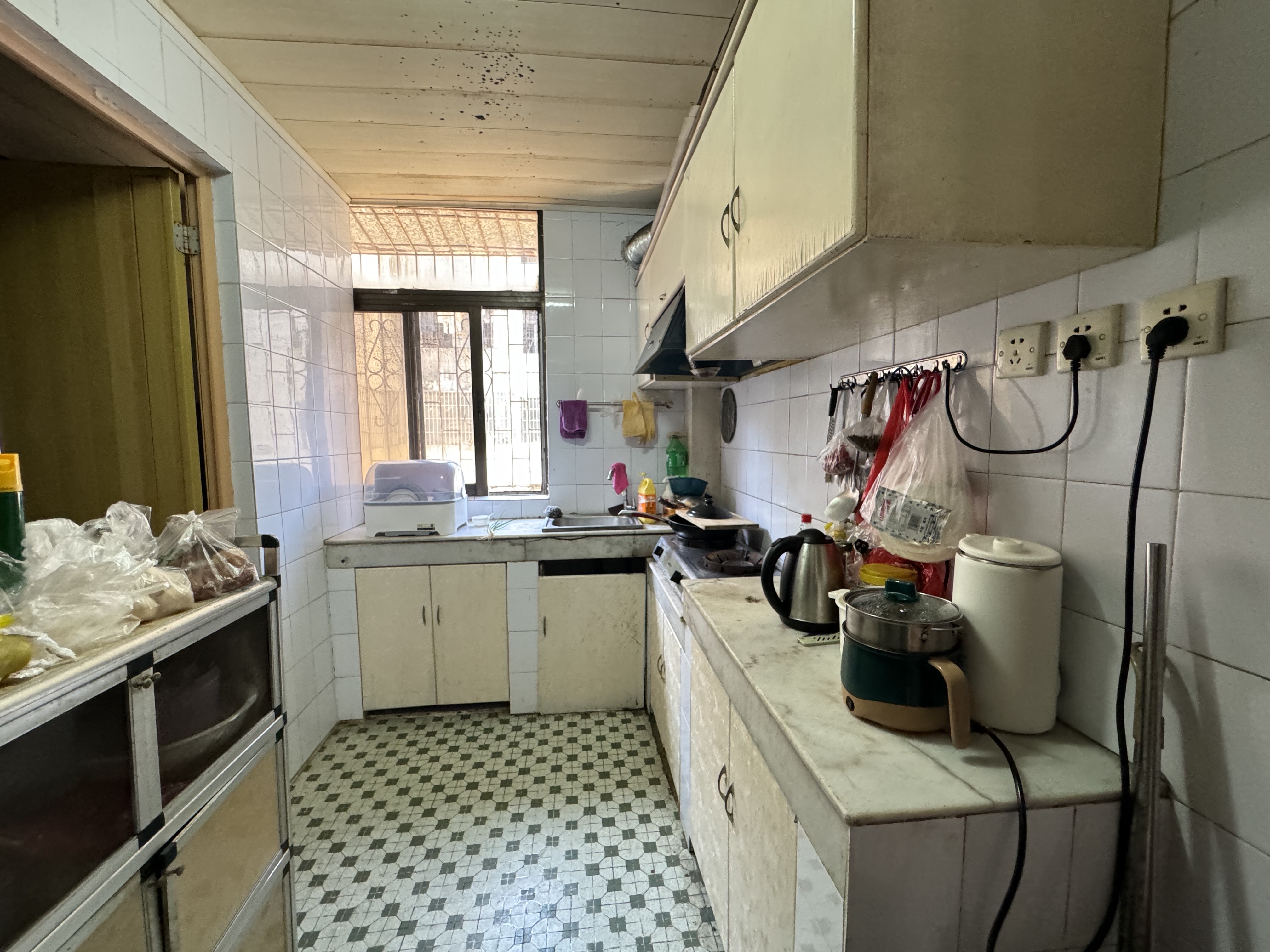 华龙公寓 2室2厅1卫 65.0万 华龙公寓 2室2厅1卫 65.0万客厅