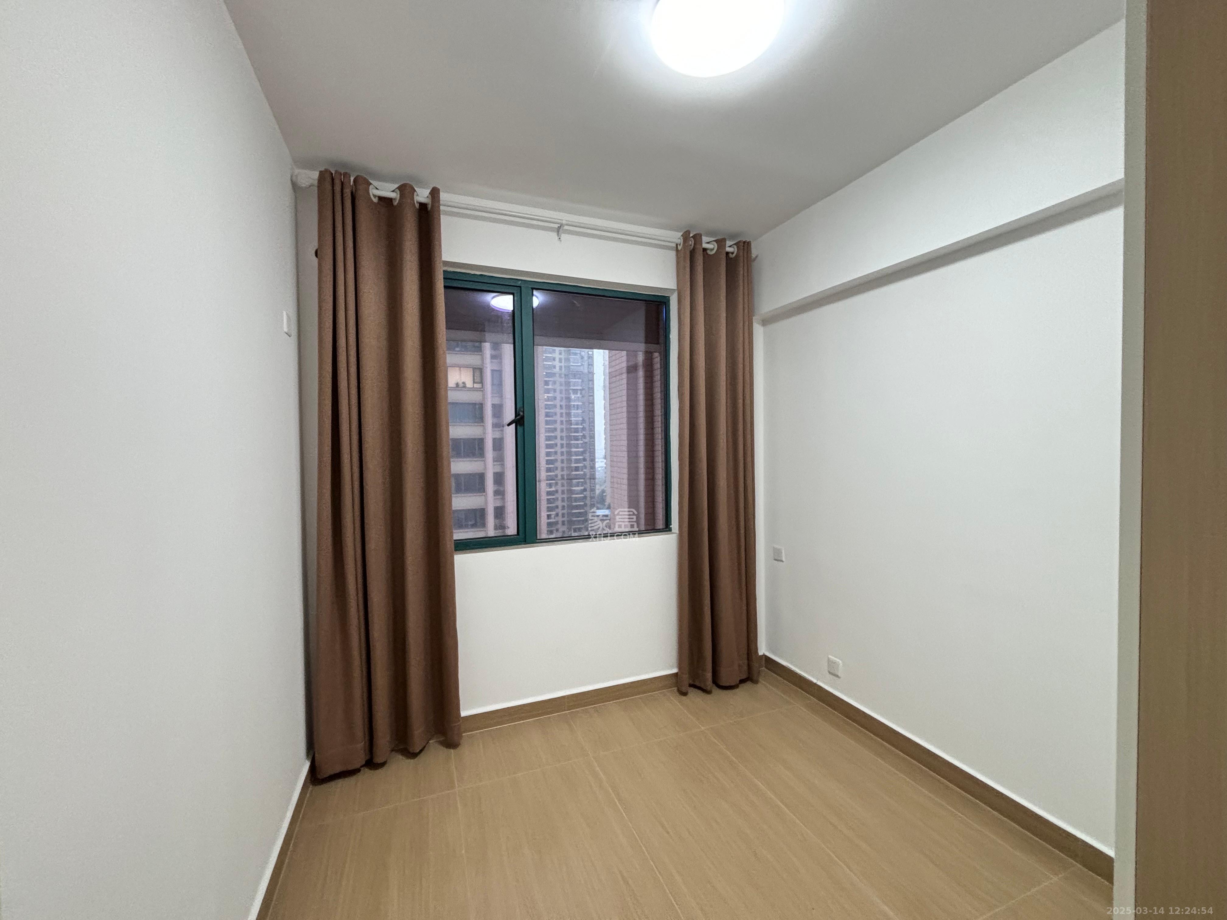 博长山水香颐 3室2厅1卫 2000.0元/月 博长山水香颐 3室2厅1卫 2000.0元/月室内图