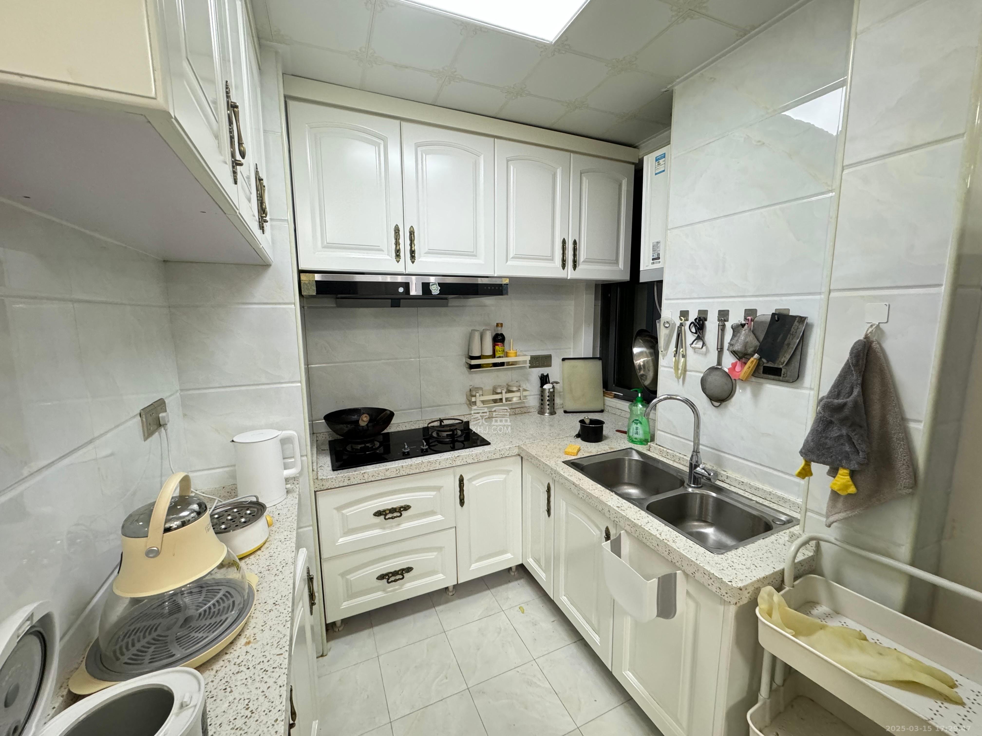 鑫远御文台一期 2室1厅1卫 2500.0元/月 鑫远御文台一期 2室1厅1卫 2500.0元/月室内图