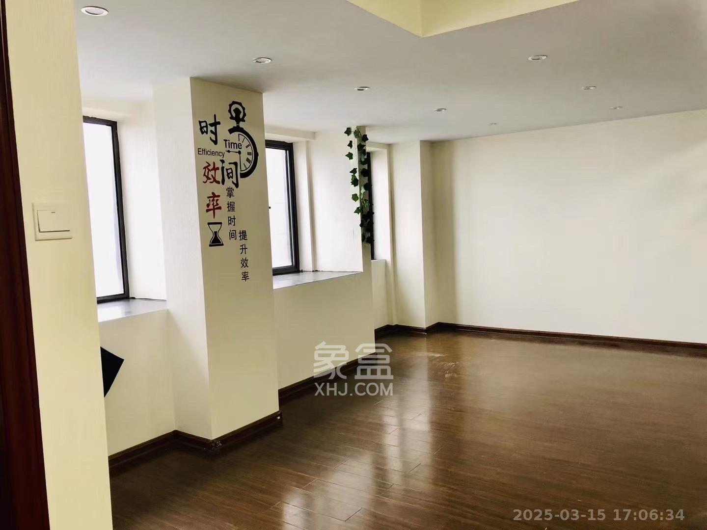 湘域相遇  1室1厅1卫   2000.00元/月室内图