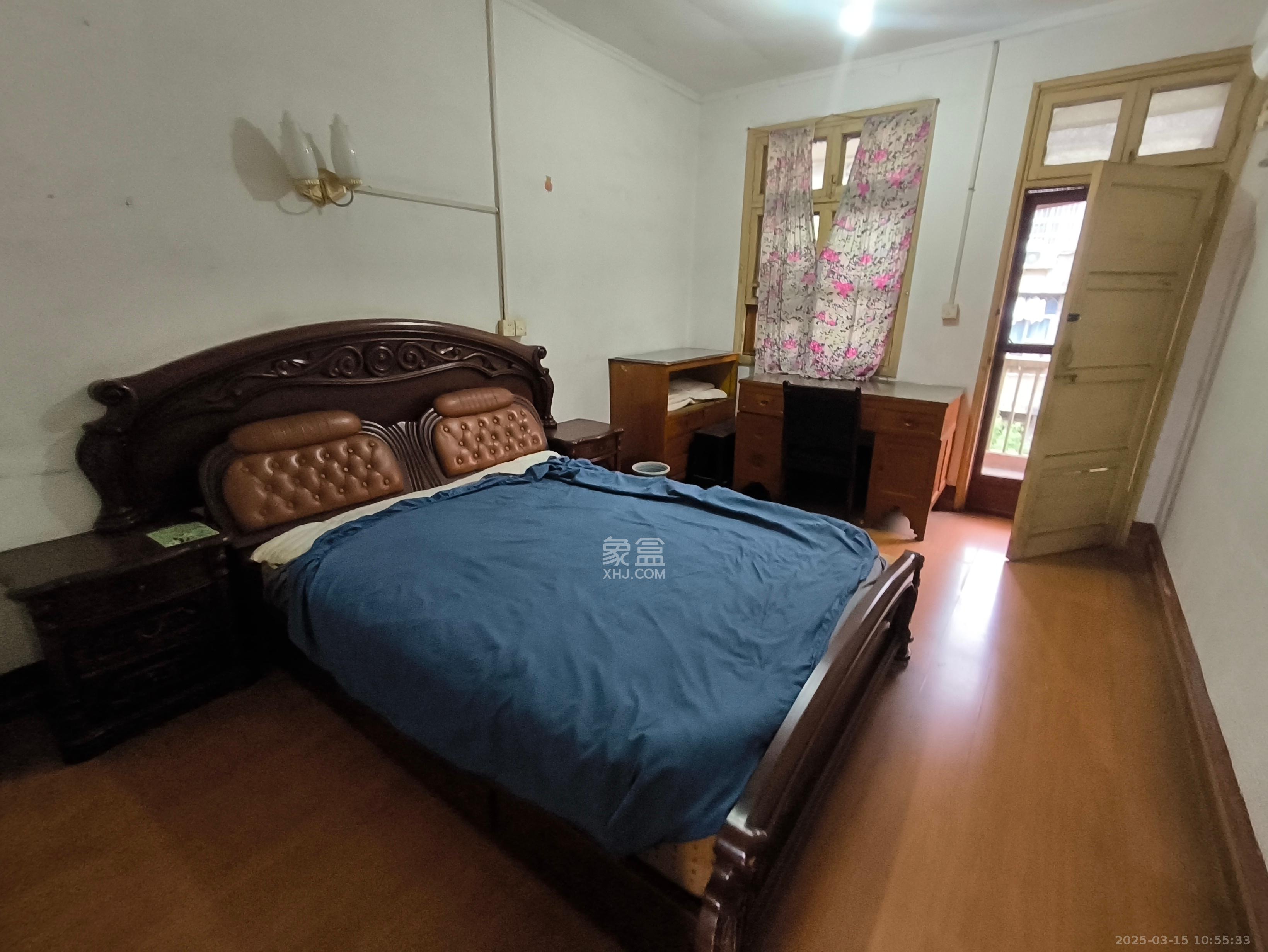 建工集团单位房  3室2厅1卫    1800.0元/月室内图