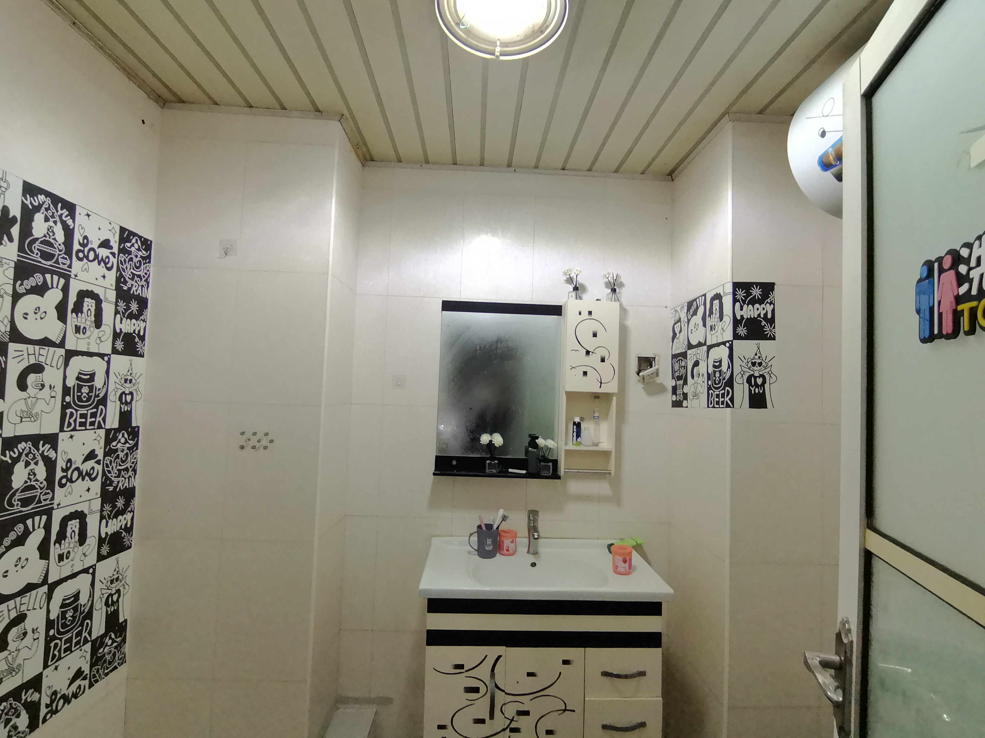 永兴阁A座  5室2厅2卫    2200.0元/月室内图