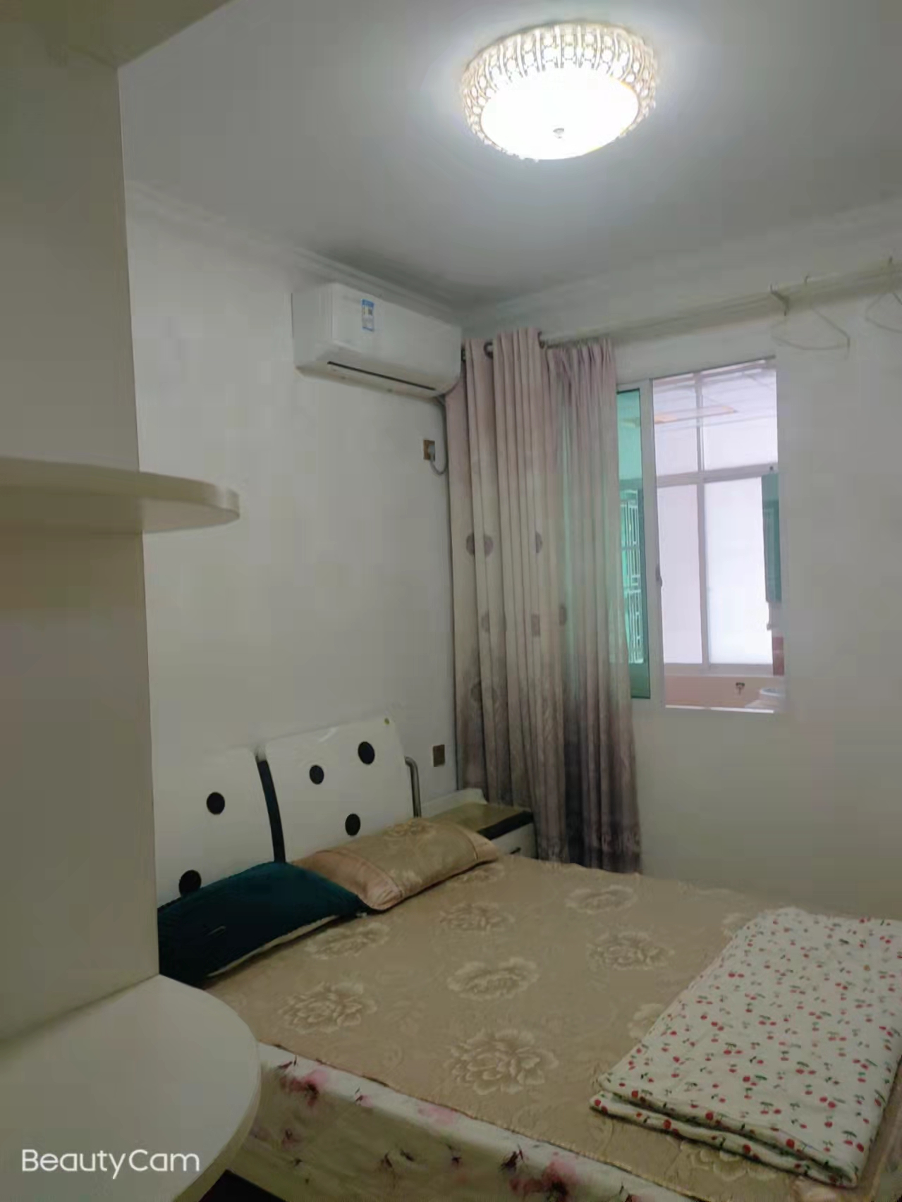 南华大学南校北门家属区 3室2厅1卫 1300.0元/月 南华大学南校北门家属区 3室2厅1卫 1300.0元/月室内图