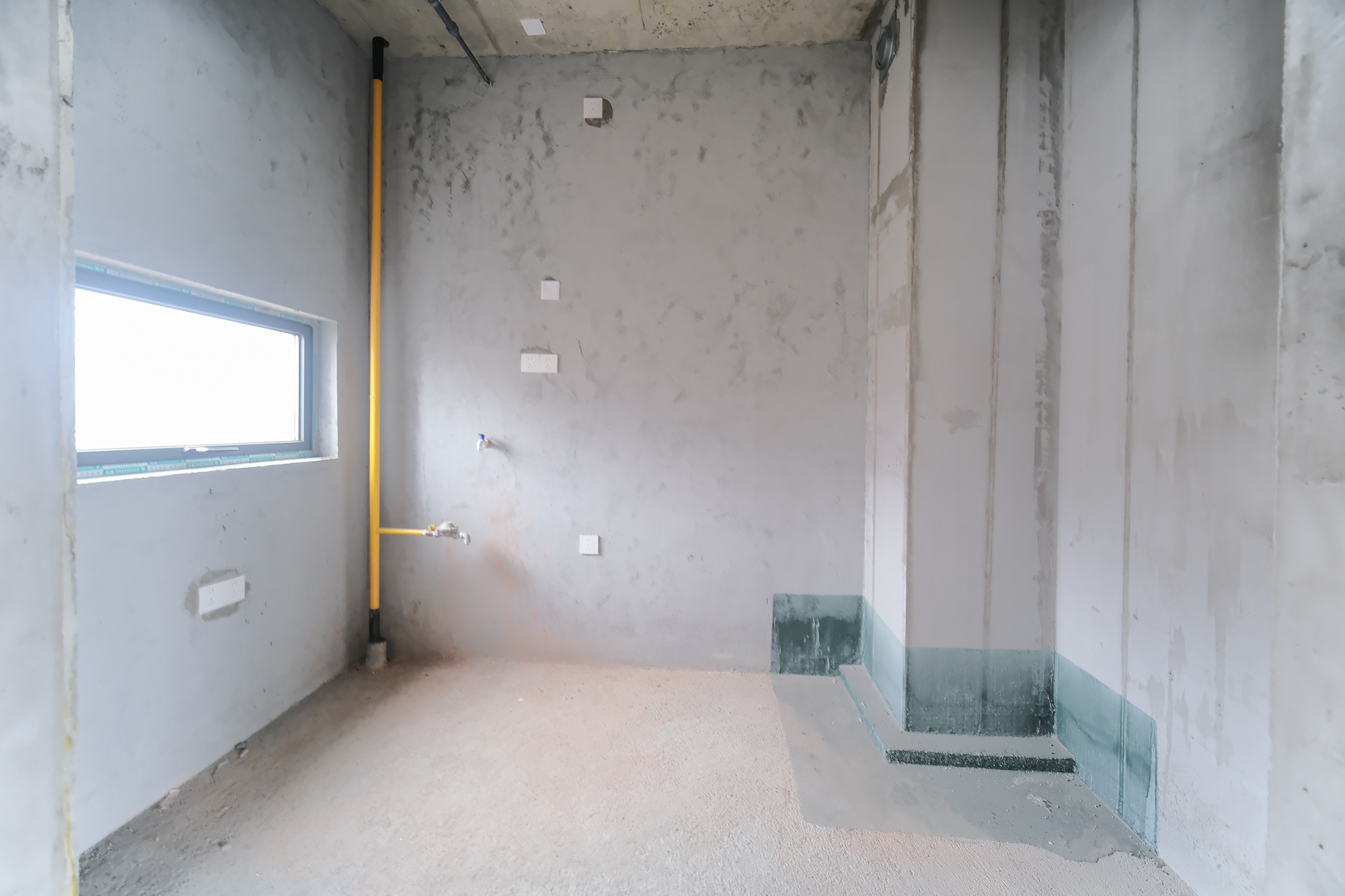 和顺府  4室2厅1卫    135.0万 和顺府  4室2厅1卫    135.0万厨房