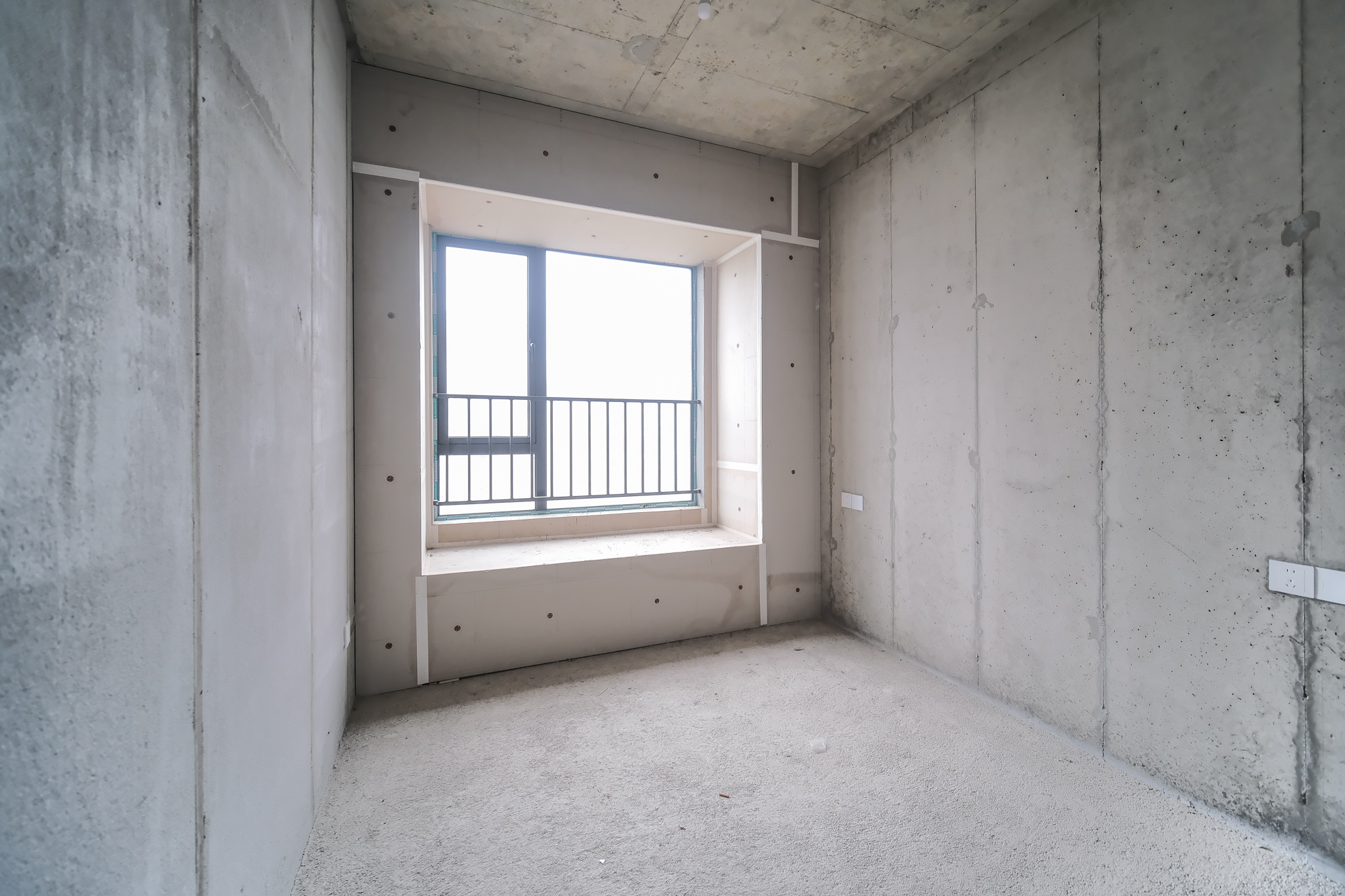 和顺府  4室2厅1卫    135.0万 和顺府  4室2厅1卫    135.0万卧室