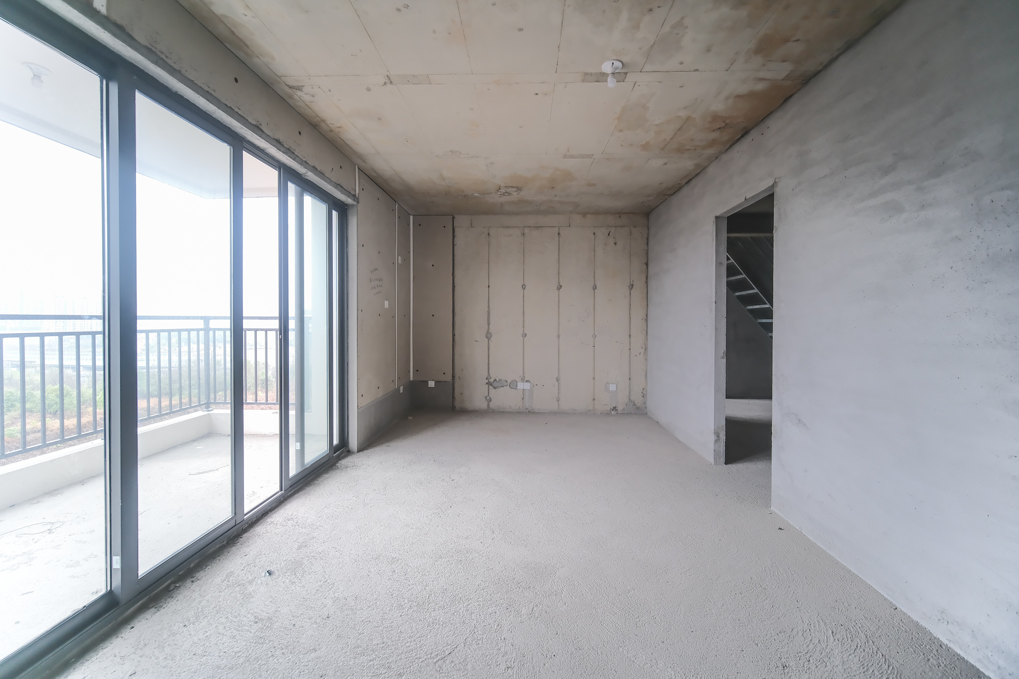 和顺府  4室2厅2卫    153.0万 和顺府  4室2厅2卫    153.0万卧室