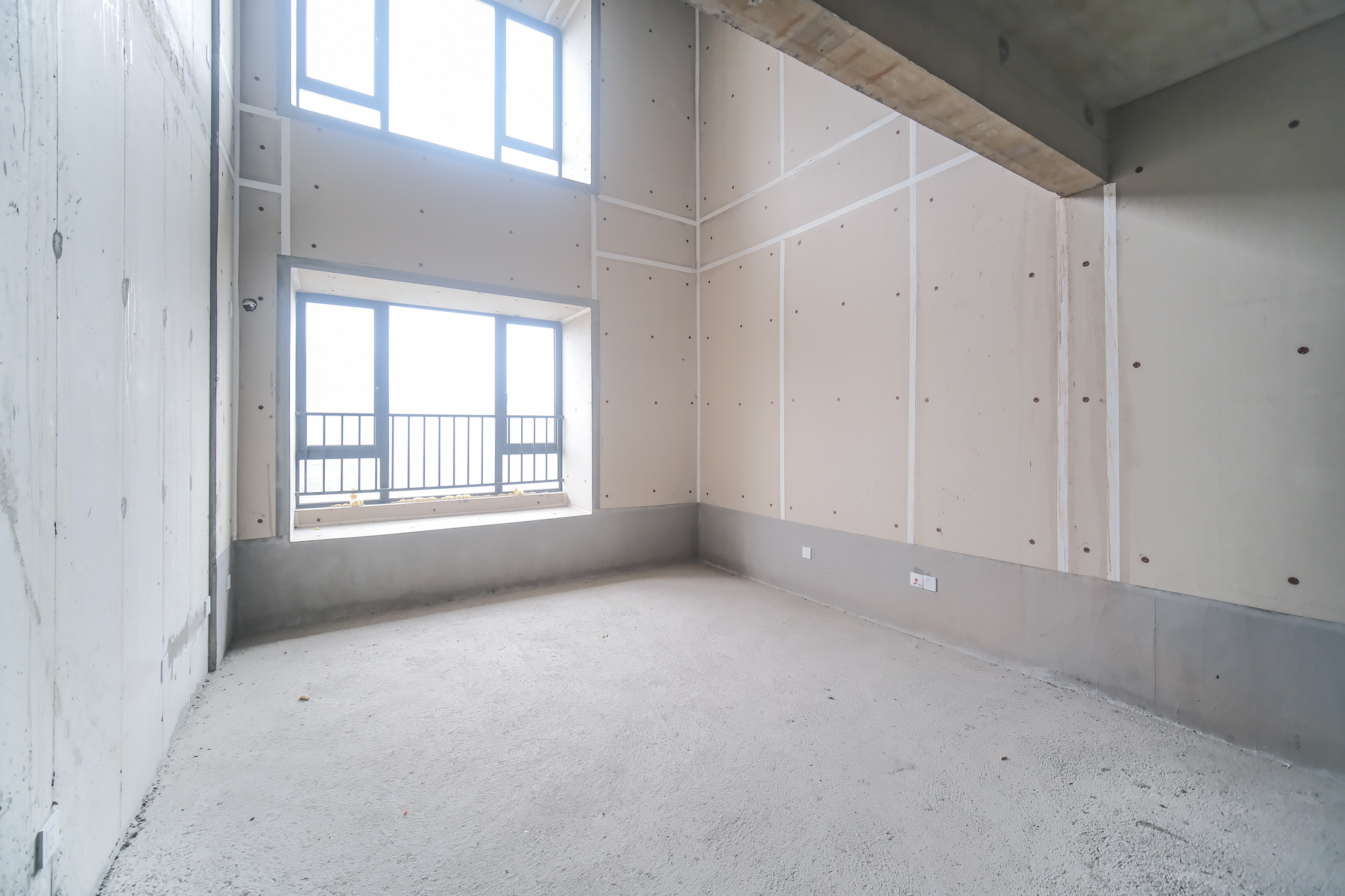 和顺府  4室2厅2卫    153.0万 和顺府  4室2厅2卫    153.0万卧室