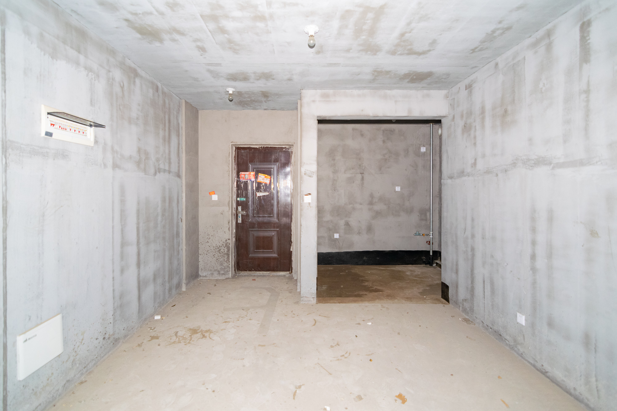 澳海望洲府  3室2厅2卫    70.0万客厅