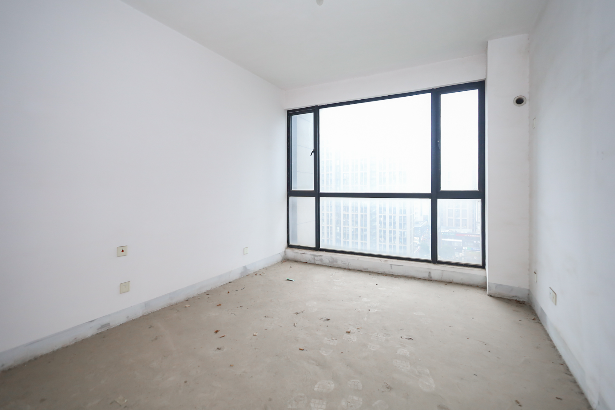 郡原广场 3室2厅2卫 138.0万 郡原广场 3室2厅2卫 138.0万卧室