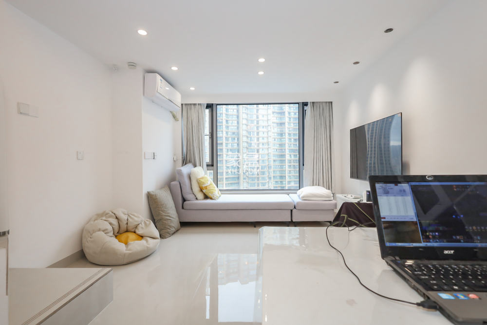 保利天禧EF区  2室1厅1卫    43.0万