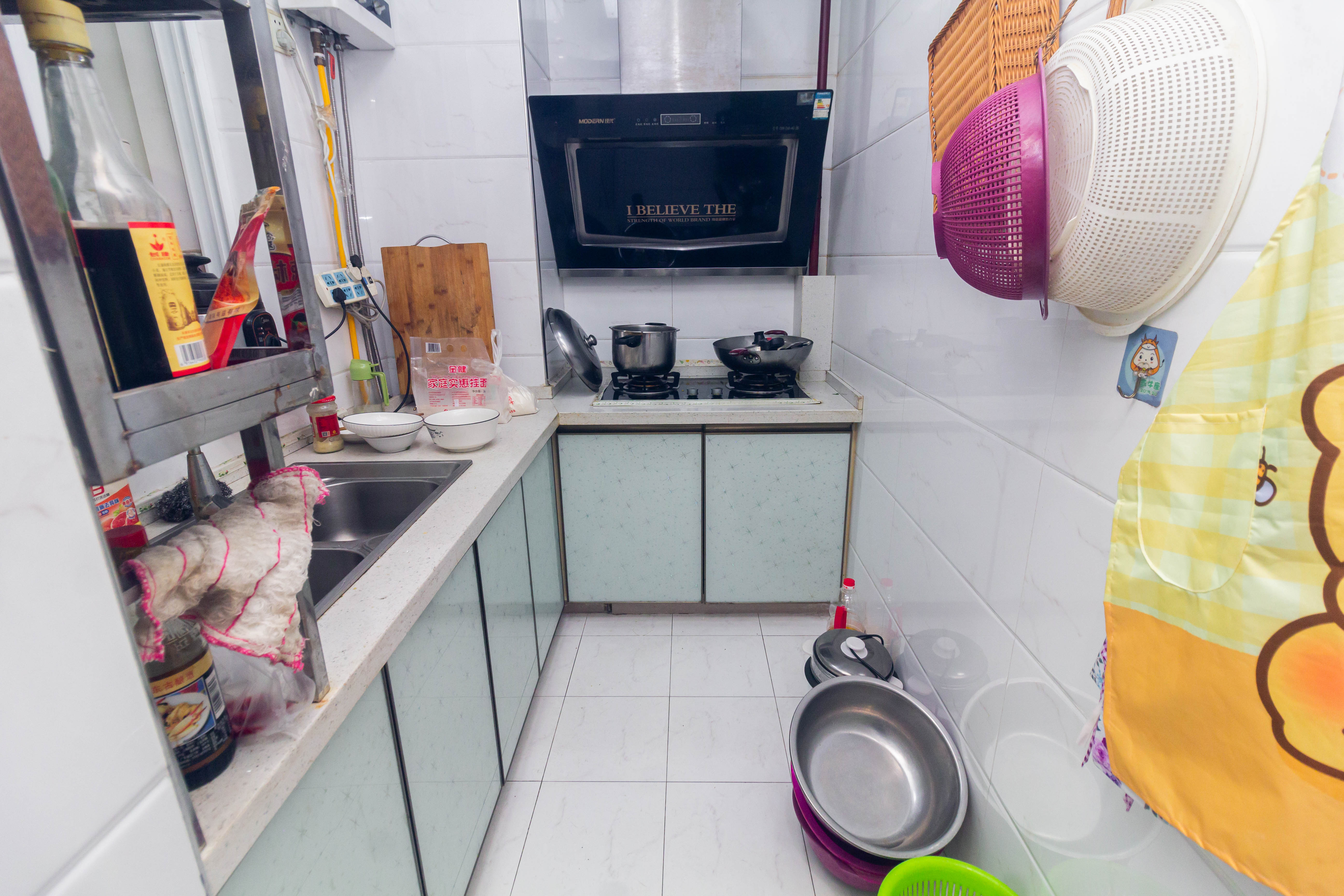 豪庭(江城豪庭) 2室2厅1卫 45.8万 豪庭(江城豪庭) 2室2厅1卫 45.8万厨房