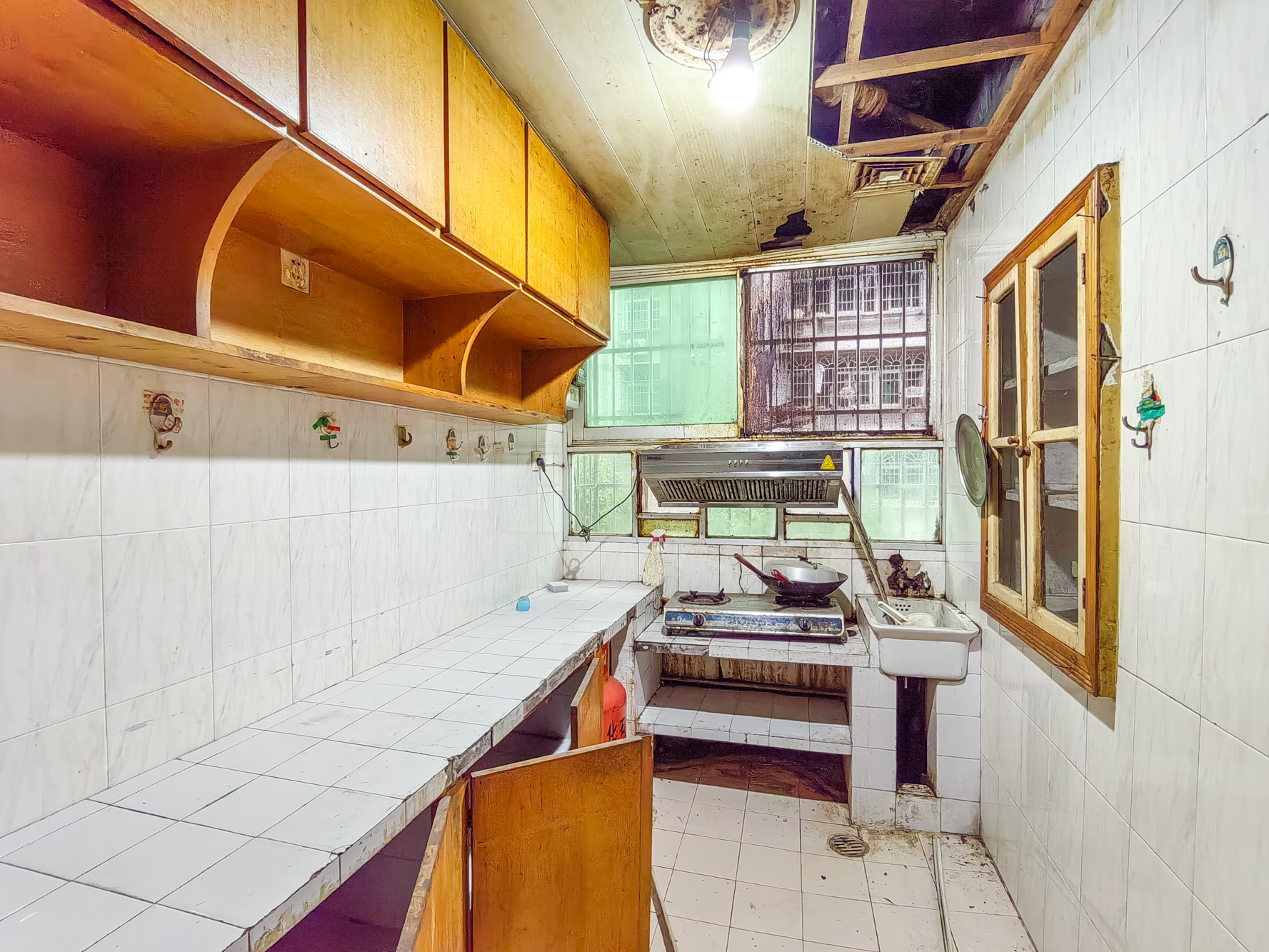 长沙县政府宿舍(星邻南苑) 2室2厅1卫 49.0万 长沙县政府宿舍(星邻南苑) 2室2厅1卫 49.0万厨房