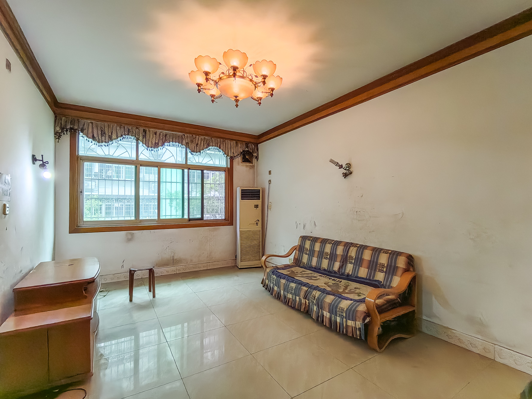 长沙县政府宿舍(星邻南苑) 2室2厅1卫 49.0万 长沙县政府宿舍(星邻南苑) 2室2厅1卫 49.0万客厅