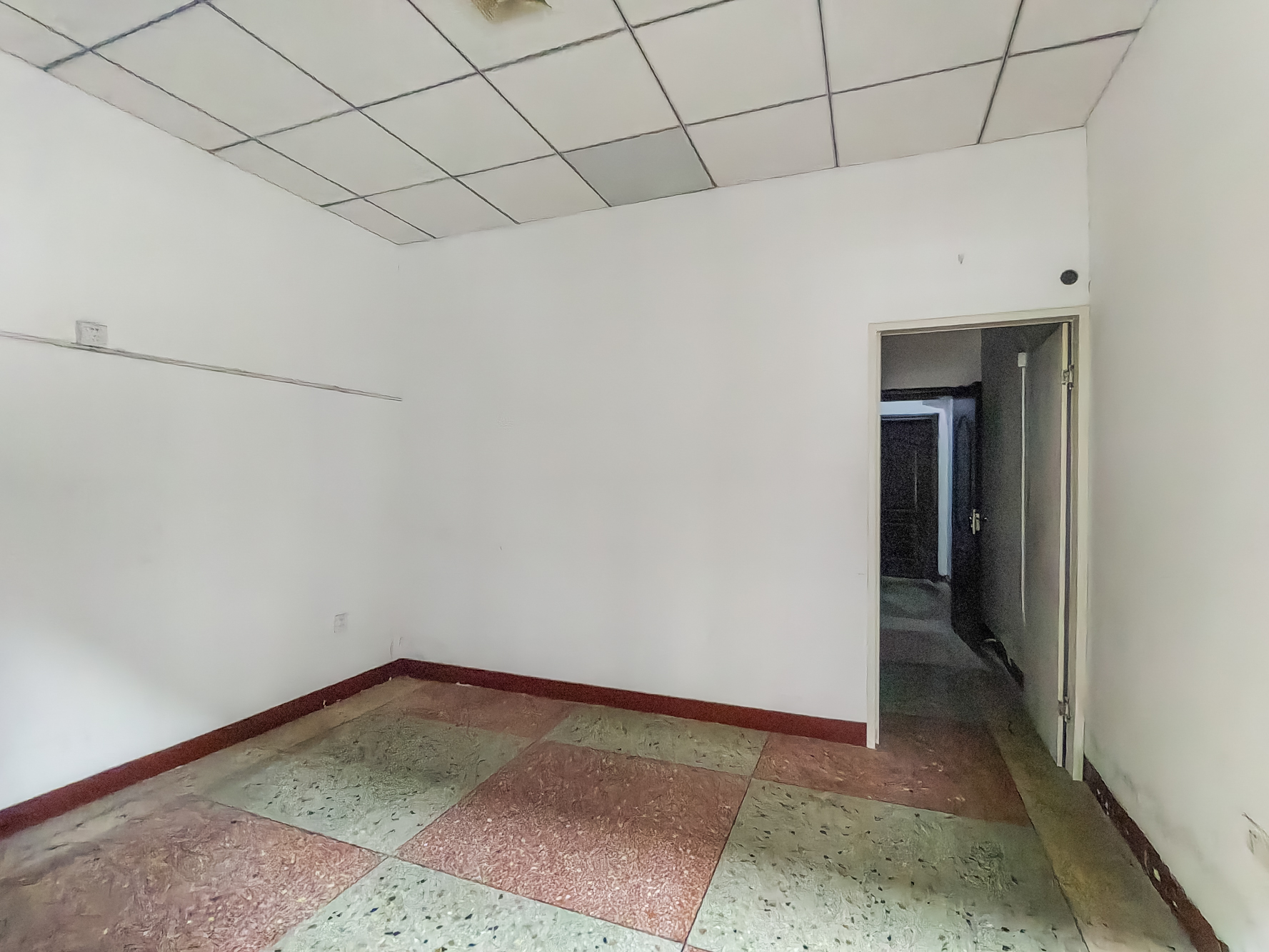 星沙二区 6室2厅4卫 158.0万 星沙二区 6室2厅4卫 158.0万客厅