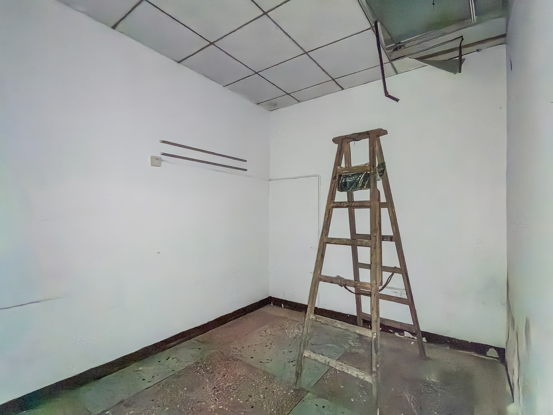 星沙二区 6室2厅4卫 158.0万 星沙二区 6室2厅4卫 158.0万卧室