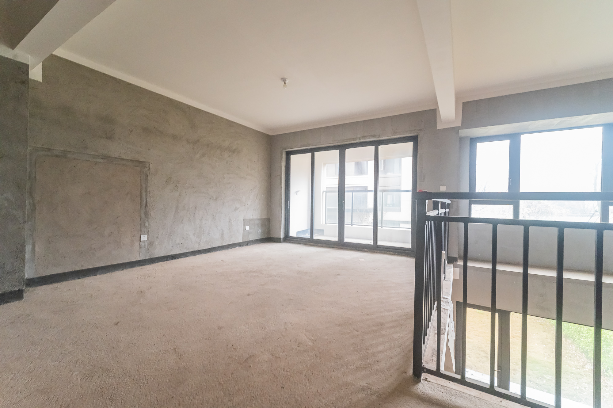 中交建发松雅院  5室2厅2卫    360.0万 中交建发松雅院  5室2厅2卫    360.0万其他