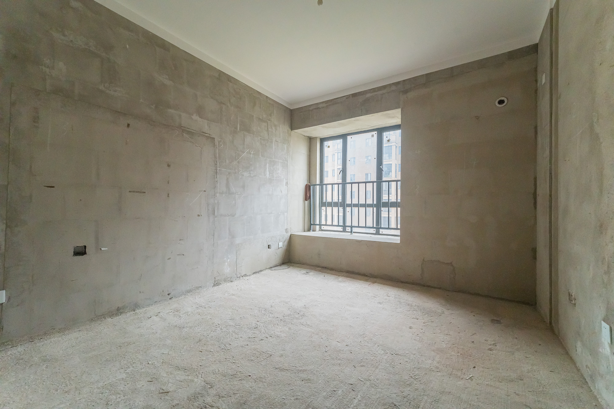 深业睿城  3室2厅2卫    105.8万 深业睿城  3室2厅2卫    105.8万其他