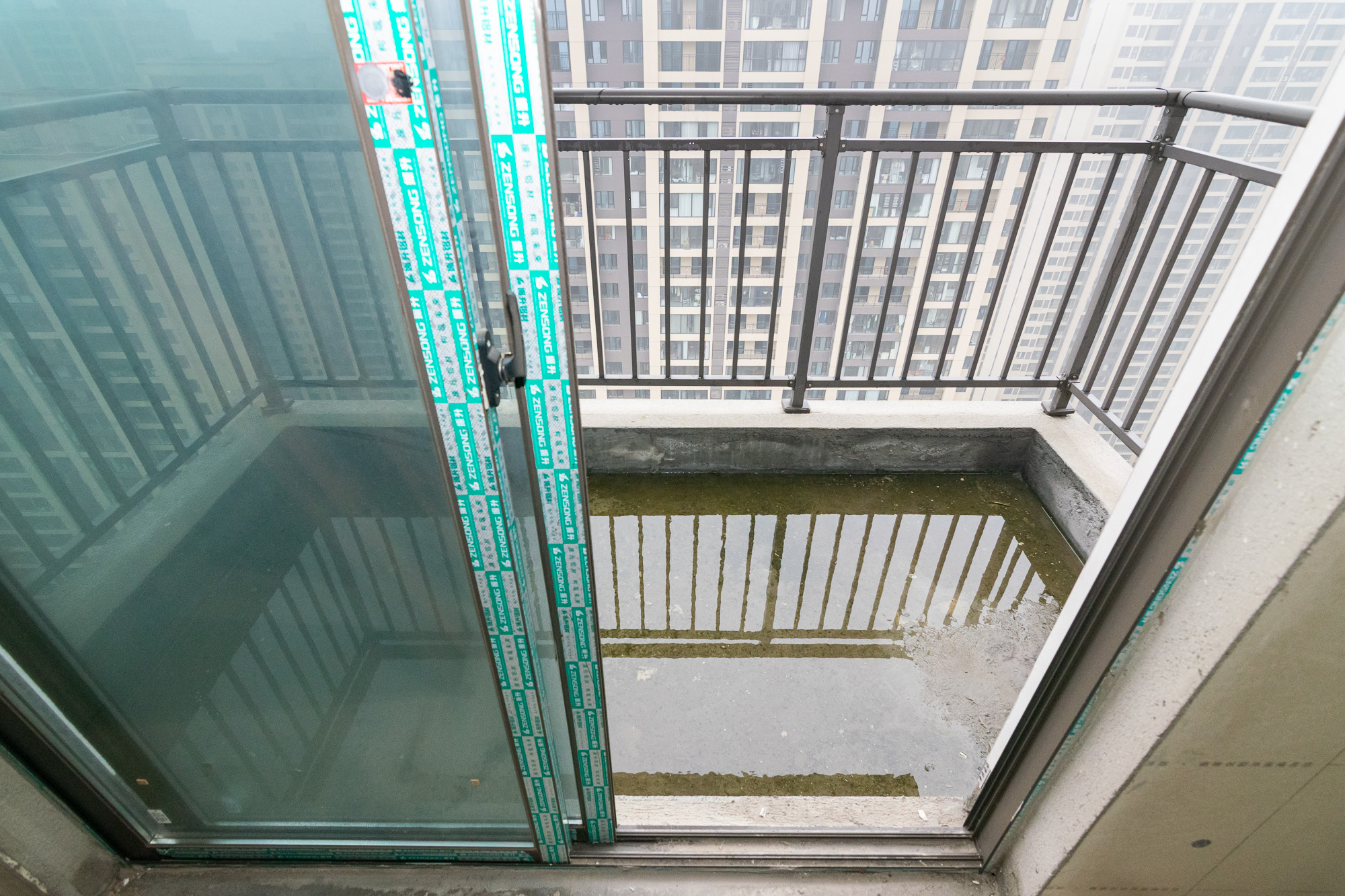 润和雅郡(润和紫郡六期) 4室2厅2卫 106.0万 润和雅郡(润和紫郡六期) 4室2厅2卫 106.0万阳台