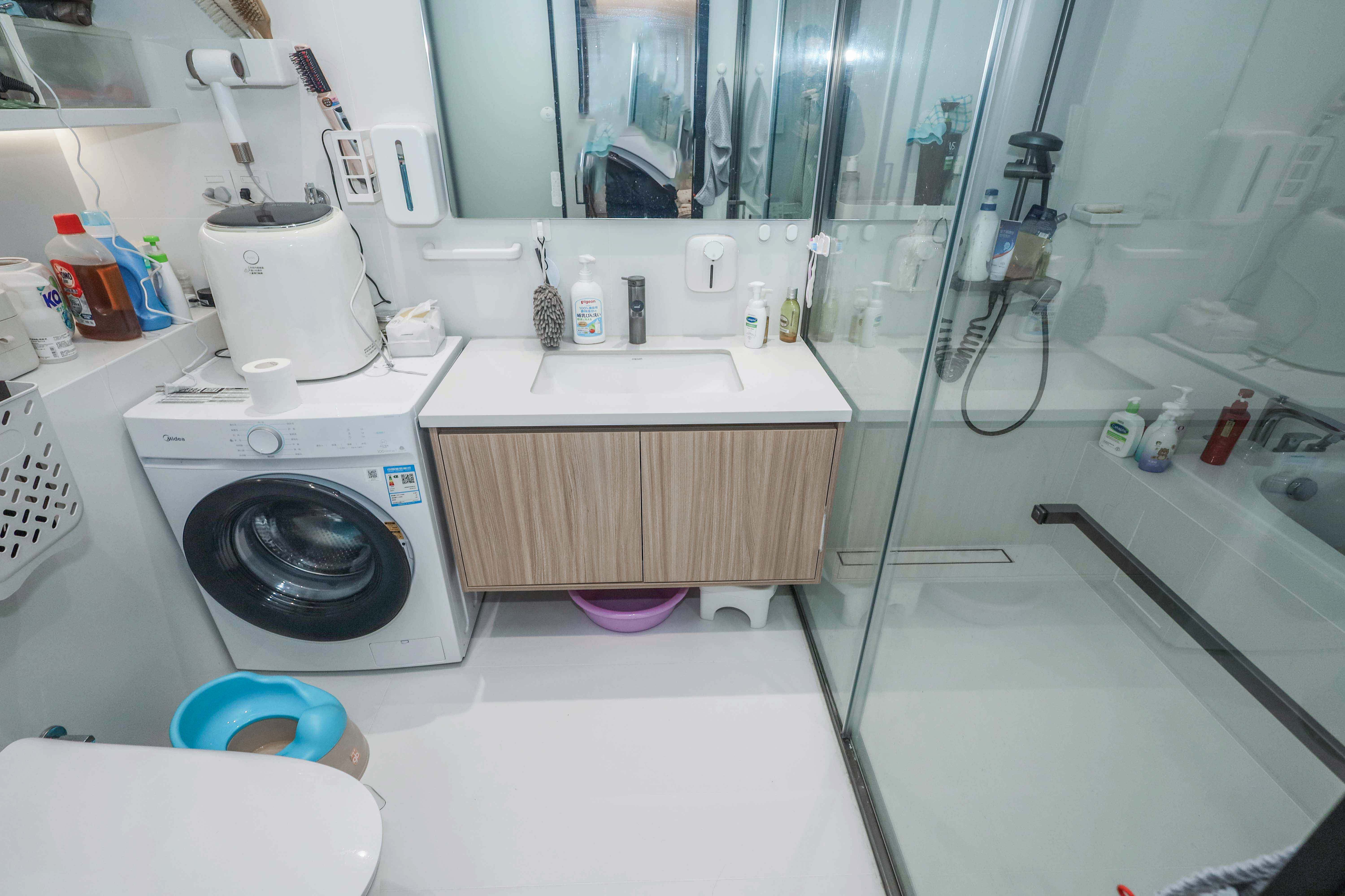 建发央著  4室2厅3卫   368.00万卫生间