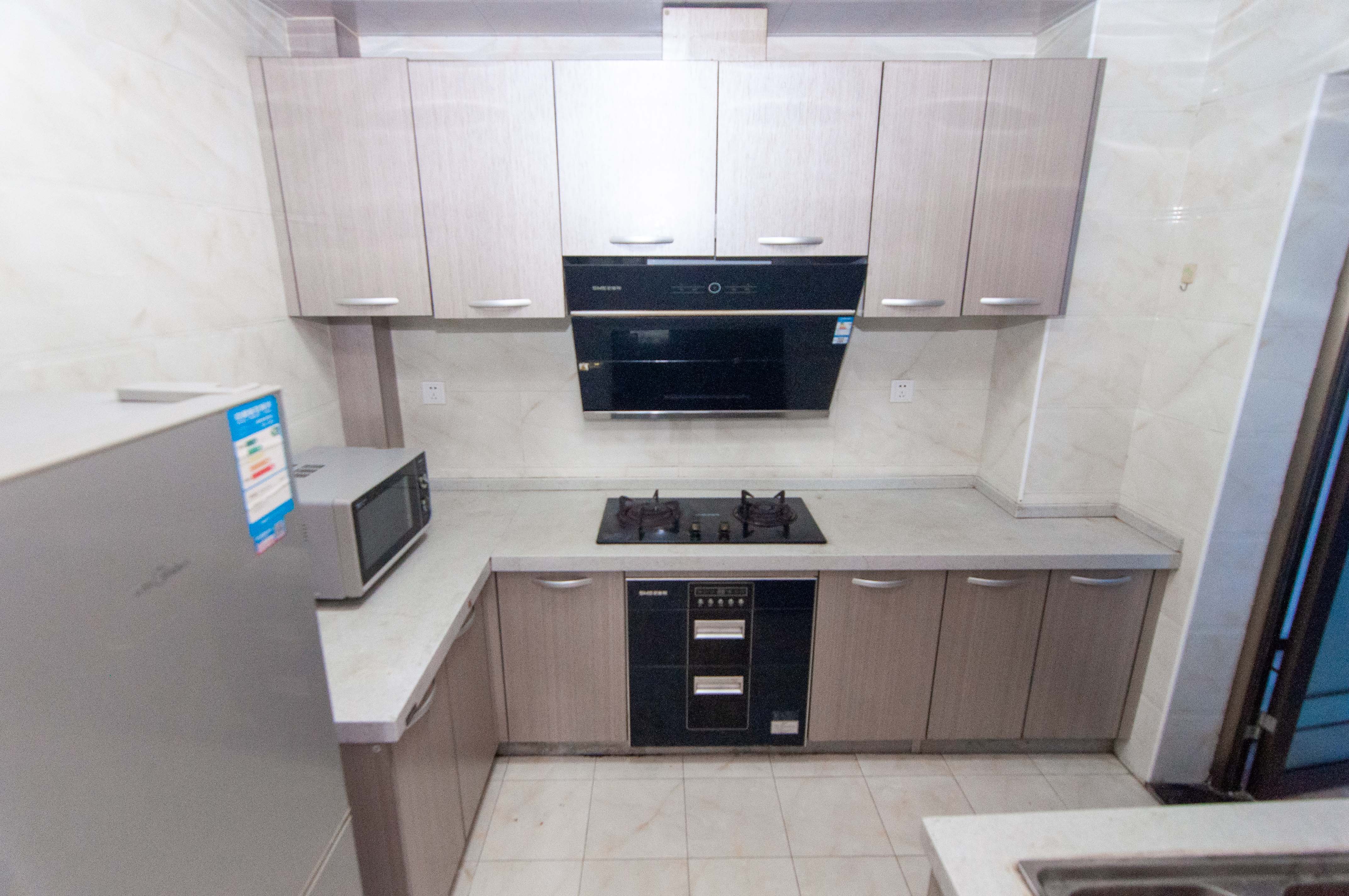 湘腾琴岛 3室2厅2卫 142.0万 湘腾琴岛 3室2厅2卫 142.0万厨房