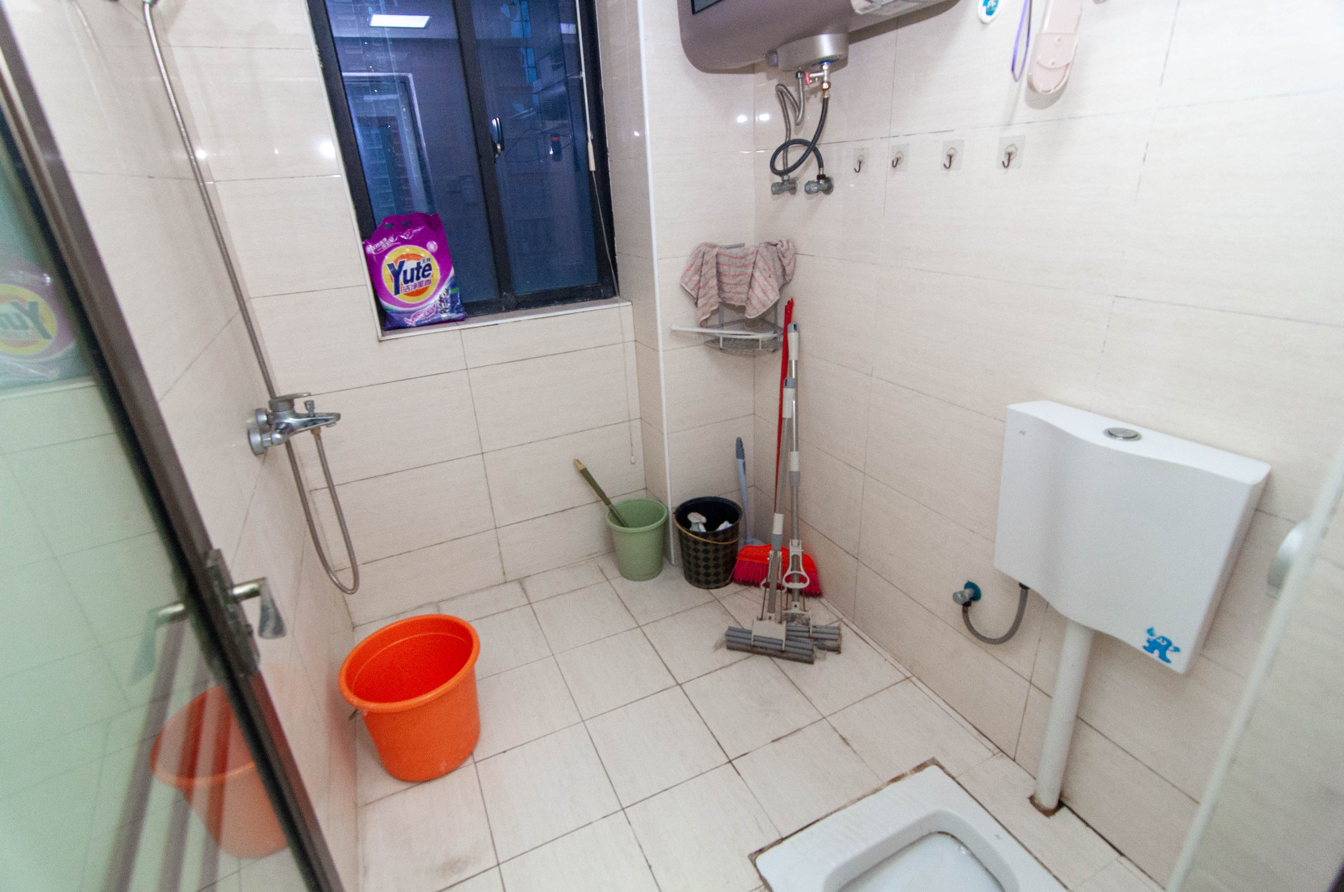 湘腾琴岛 3室2厅2卫 142.0万 湘腾琴岛 3室2厅2卫 142.0万卫生间