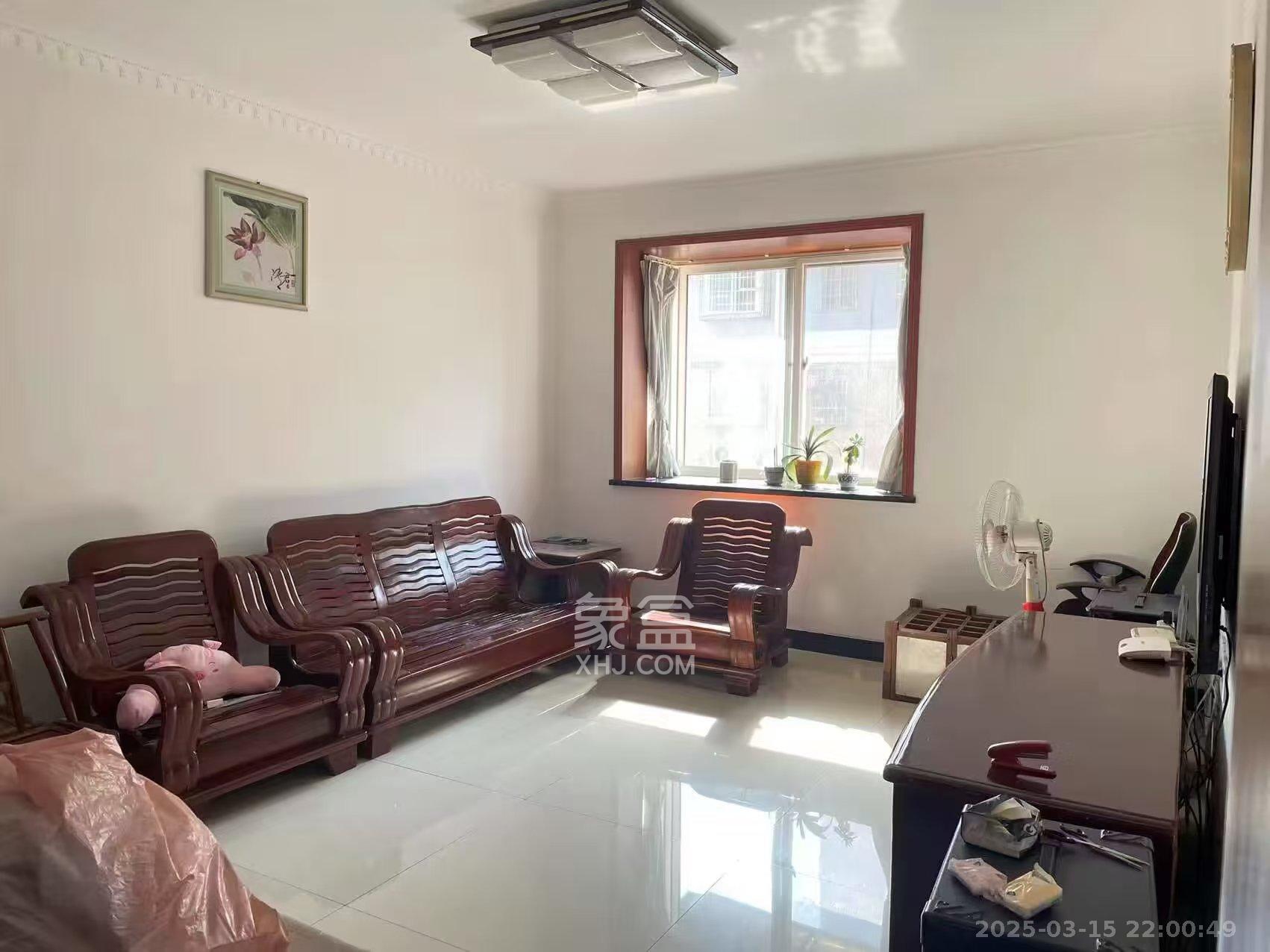 桔洲新苑(桔洲印象) 3室2厅1卫 2000.0元/月 桔洲新苑(桔洲印象) 3室2厅1卫 2000.0元/月室内图