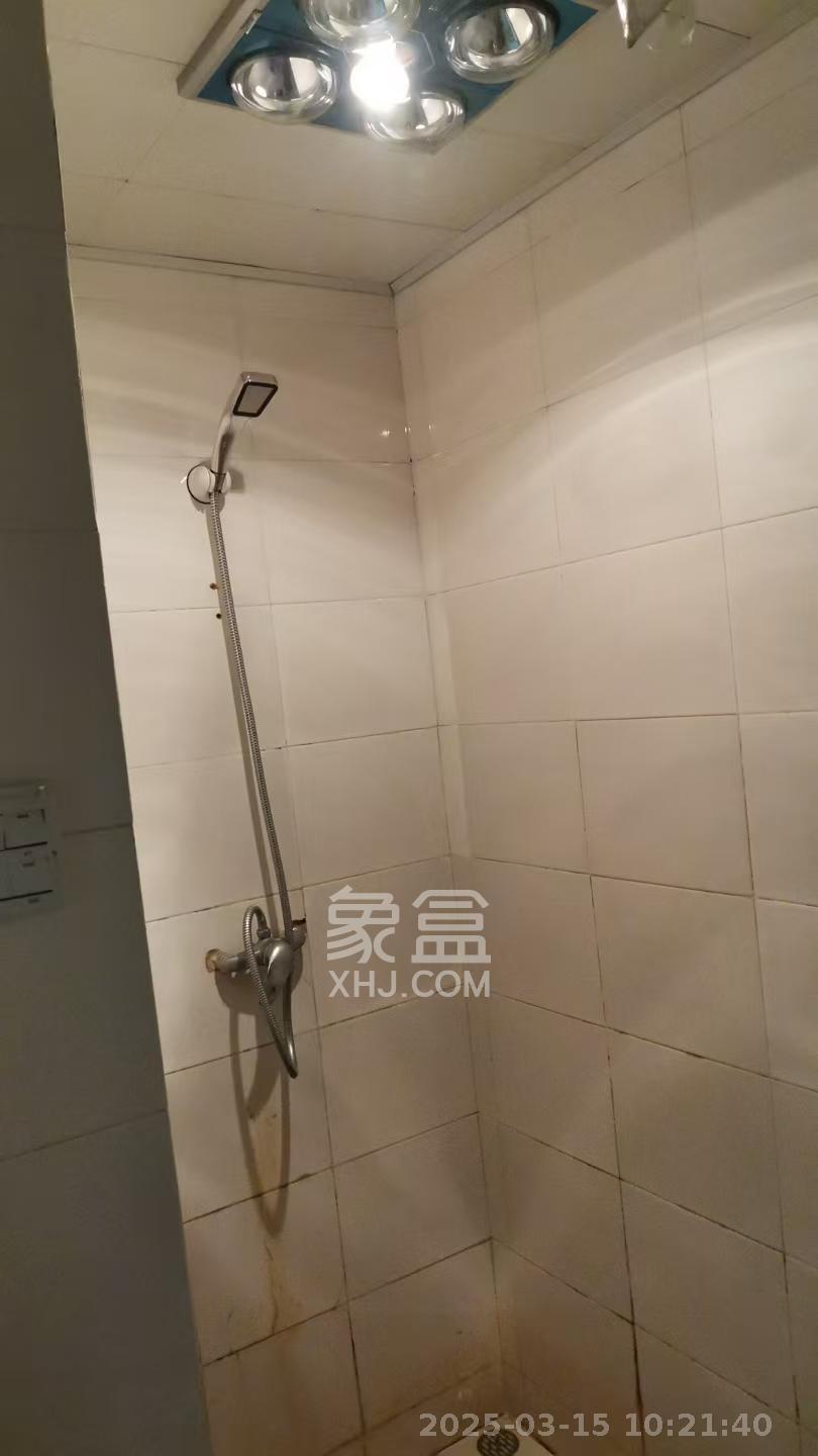 上河国际A座  1室1厅1卫   1400.00元/月室内图