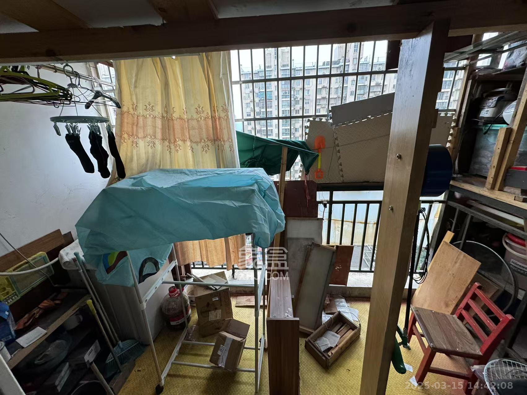 麓谷锦和园 2室1厅1卫 2000.0元/月 麓谷锦和园 2室1厅1卫 2000.0元/月室内图