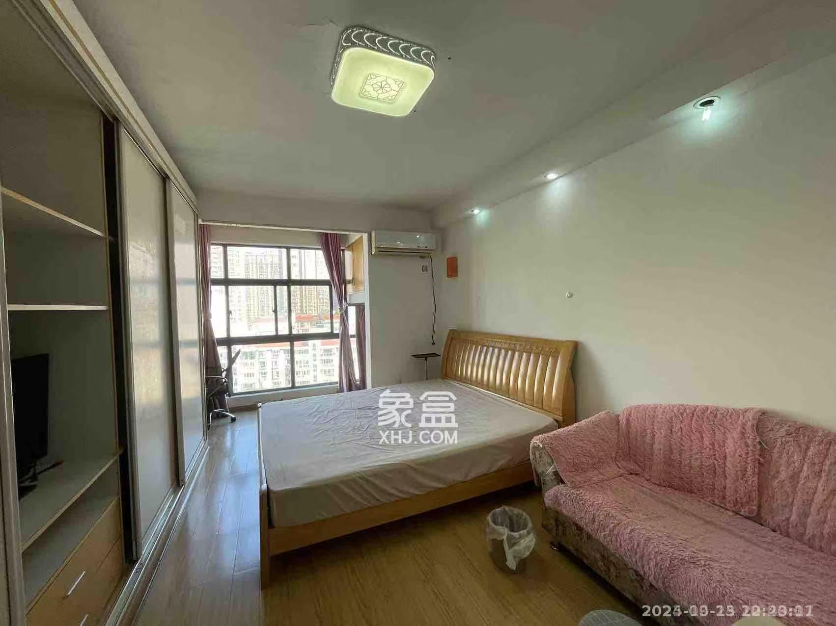 融橙上品  1室0厅0卫   1200.00元/月室内图1