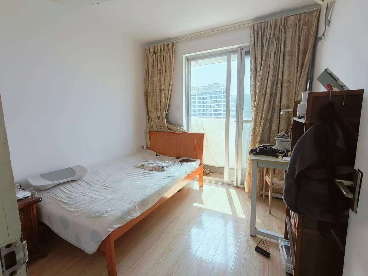 利亨花园  3室2厅2卫    150.0万 利亨花园  3室2厅2卫    150.0万